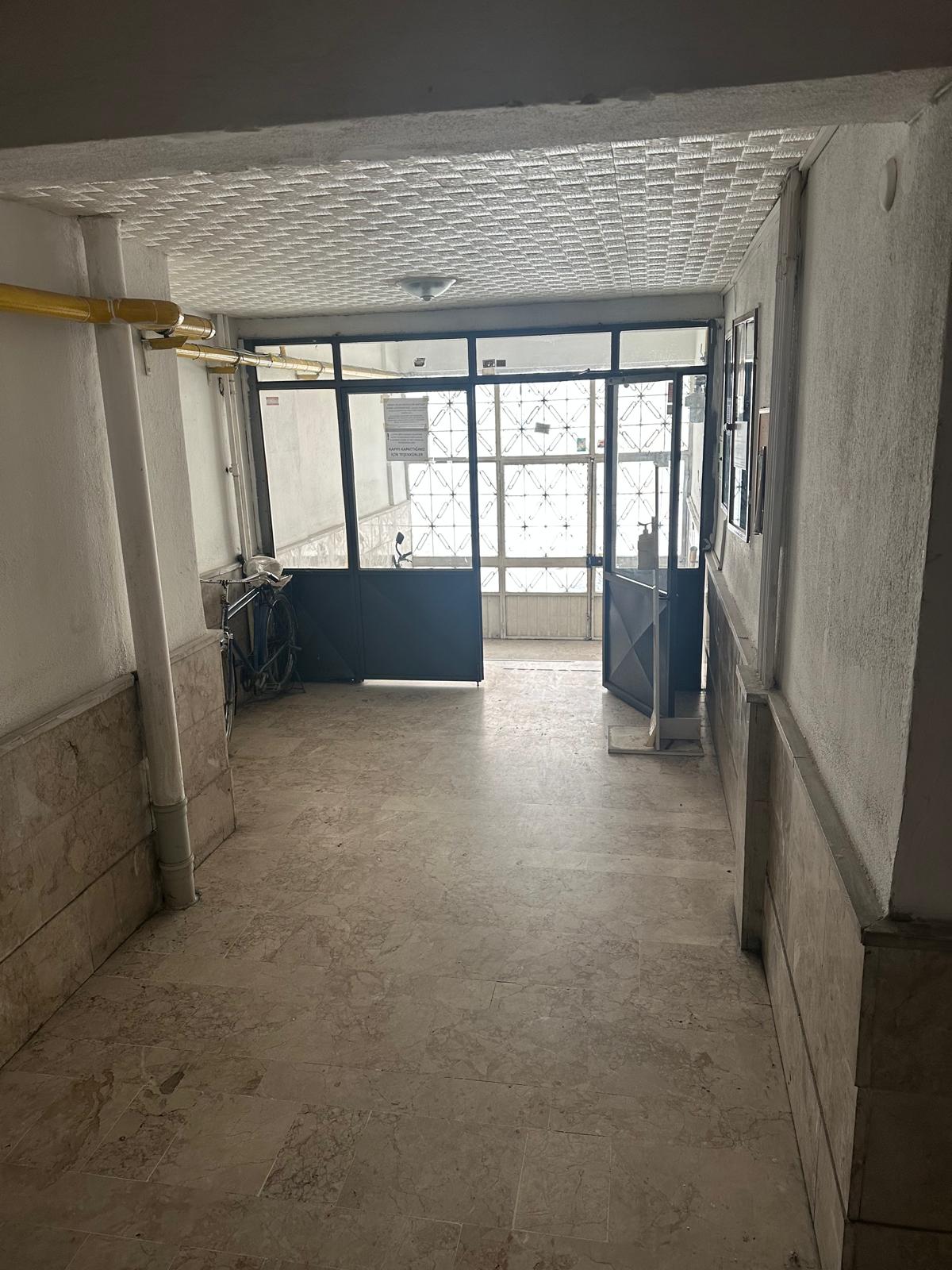 YAŞAR GYO|AYDINLIKEVLERDE SATILIK 3+1 DAİRE - 24