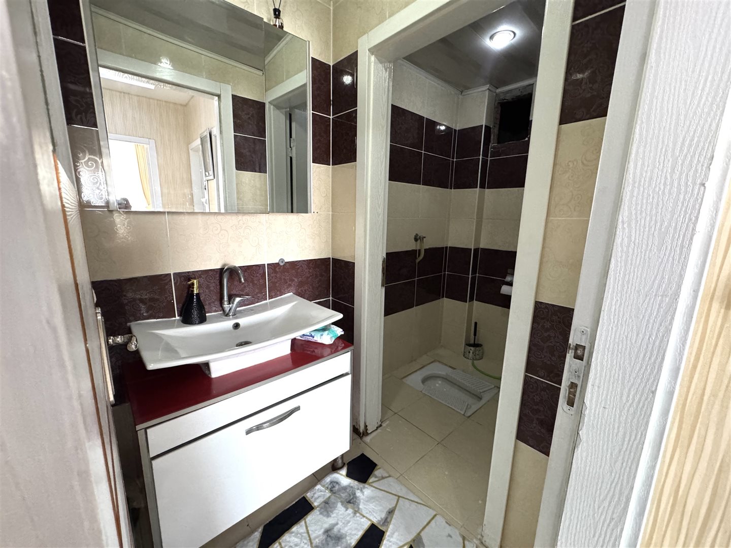 SELÇUKLU'DA KAPALI OTOPARKLI MANZARALI GENİŞ 3+1 SATILIK DAİRE - 21
