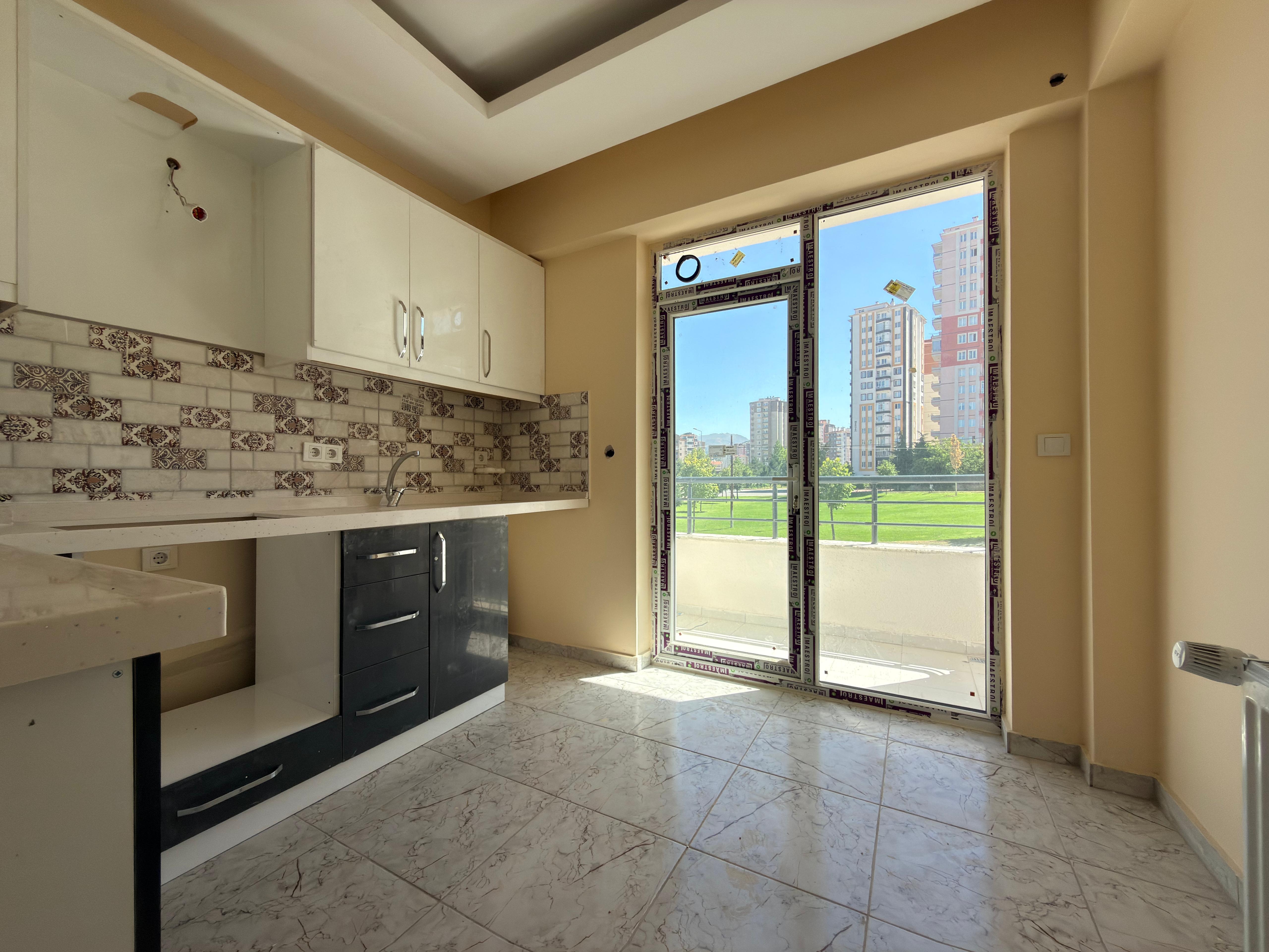 OTURUMA HAZIR SATILIK 2+1 FIRSAT DAİRE - 7