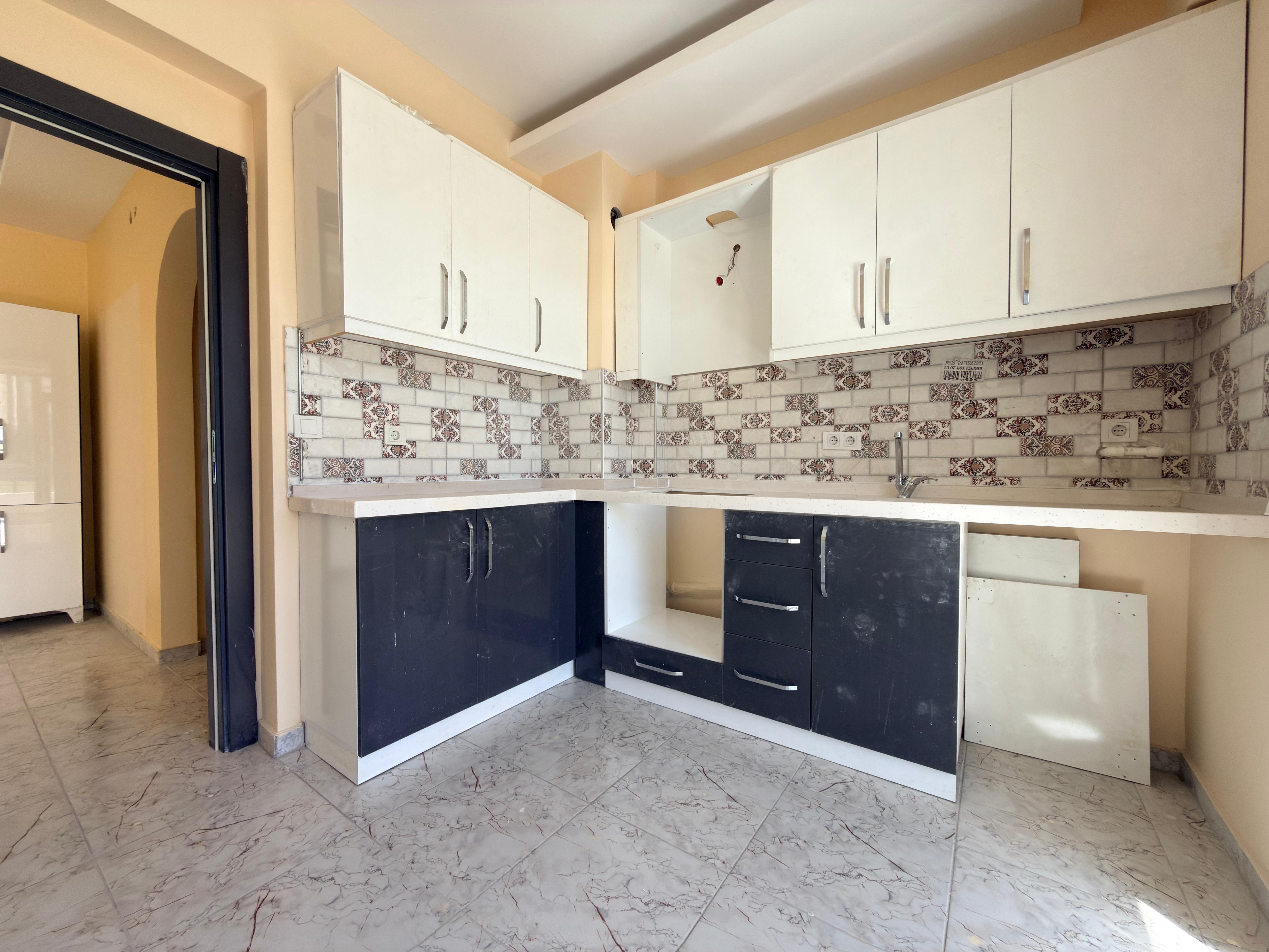 OTURUMA HAZIR SATILIK 2+1 FIRSAT DAİRE - 8