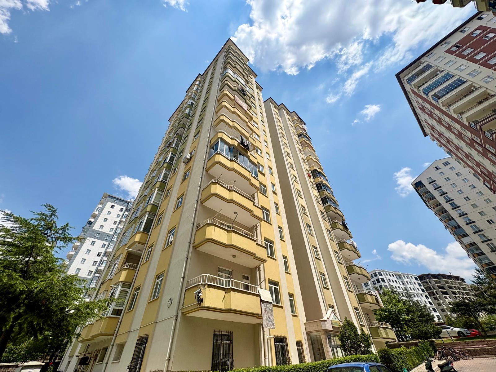 TALAS MEVLANA MERKEZİ KONUMDA SATILIK 3+1 DAİRE - 18