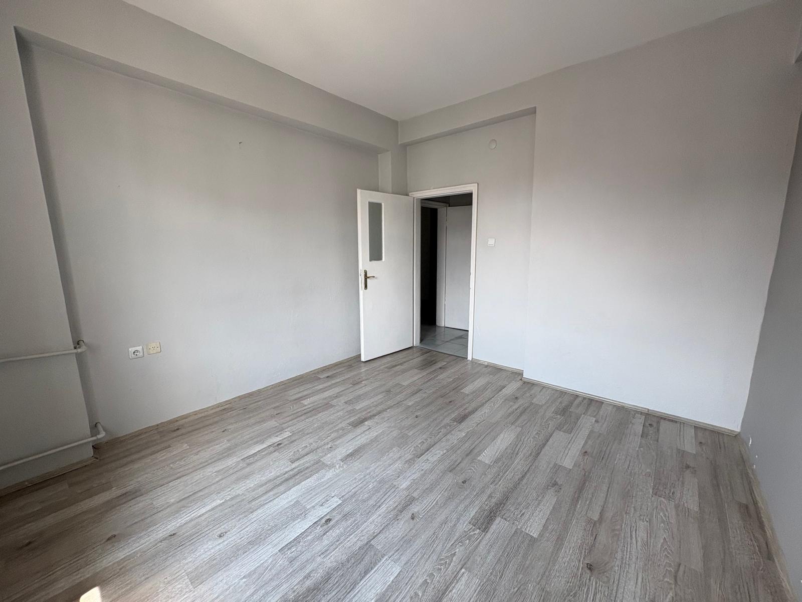 TALAS MEVLANA MERKEZİ KONUMDA SATILIK 3+1 DAİRE - 12