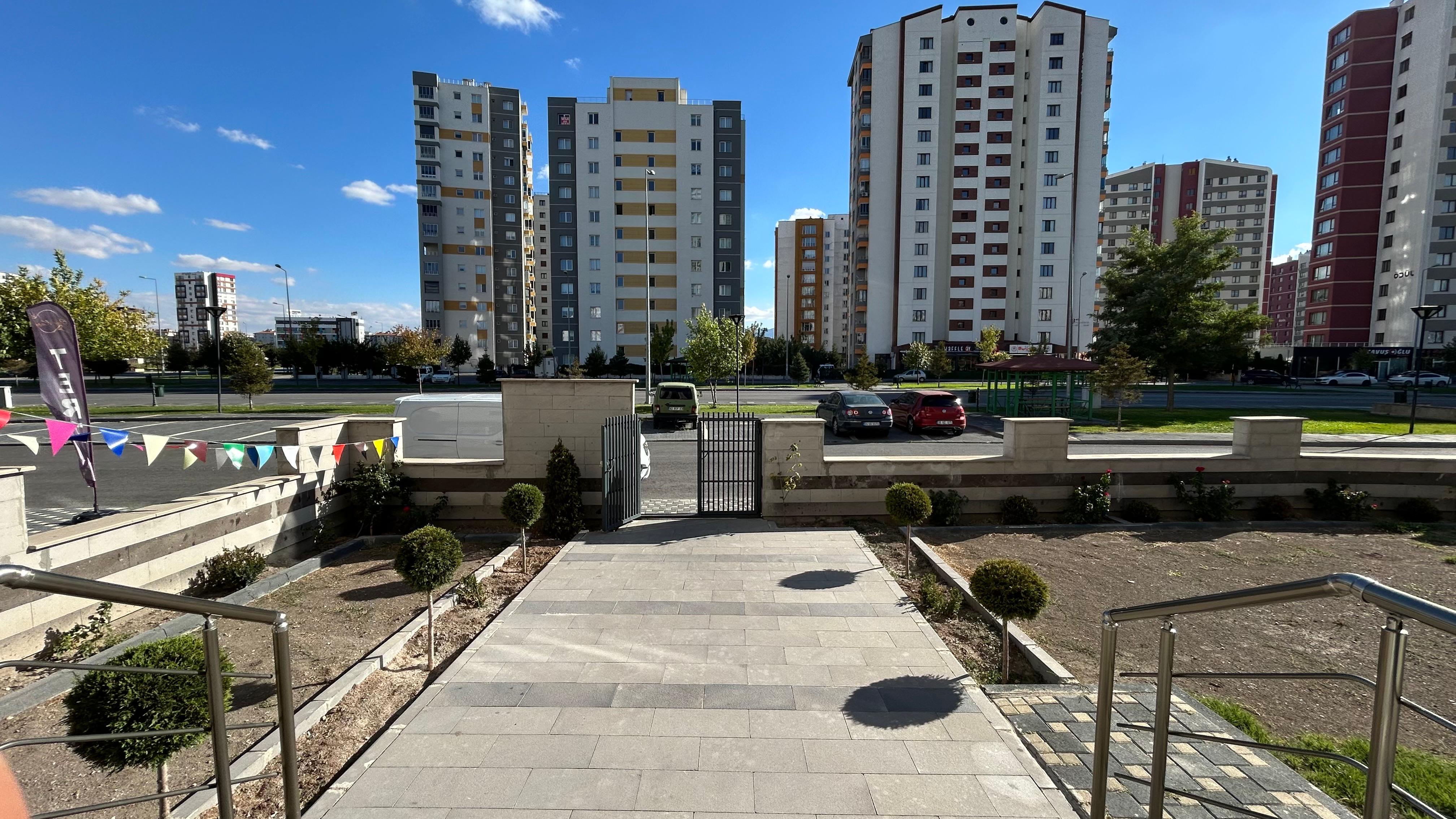 YAKUT MAH. MERKEZİNDE SATILIK ULTRA LÜKS 4+1 DAİRE ! - 4