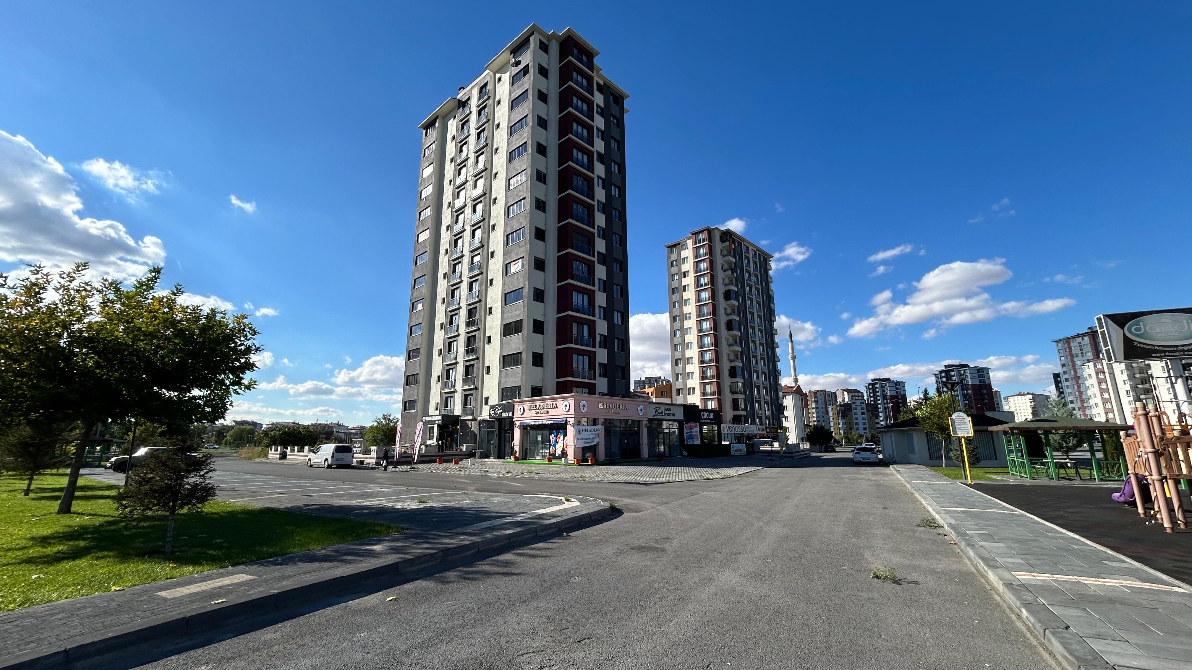 YAKUT MAH. MERKEZİNDE SATILIK ULTRA LÜKS 4+1 DAİRE !