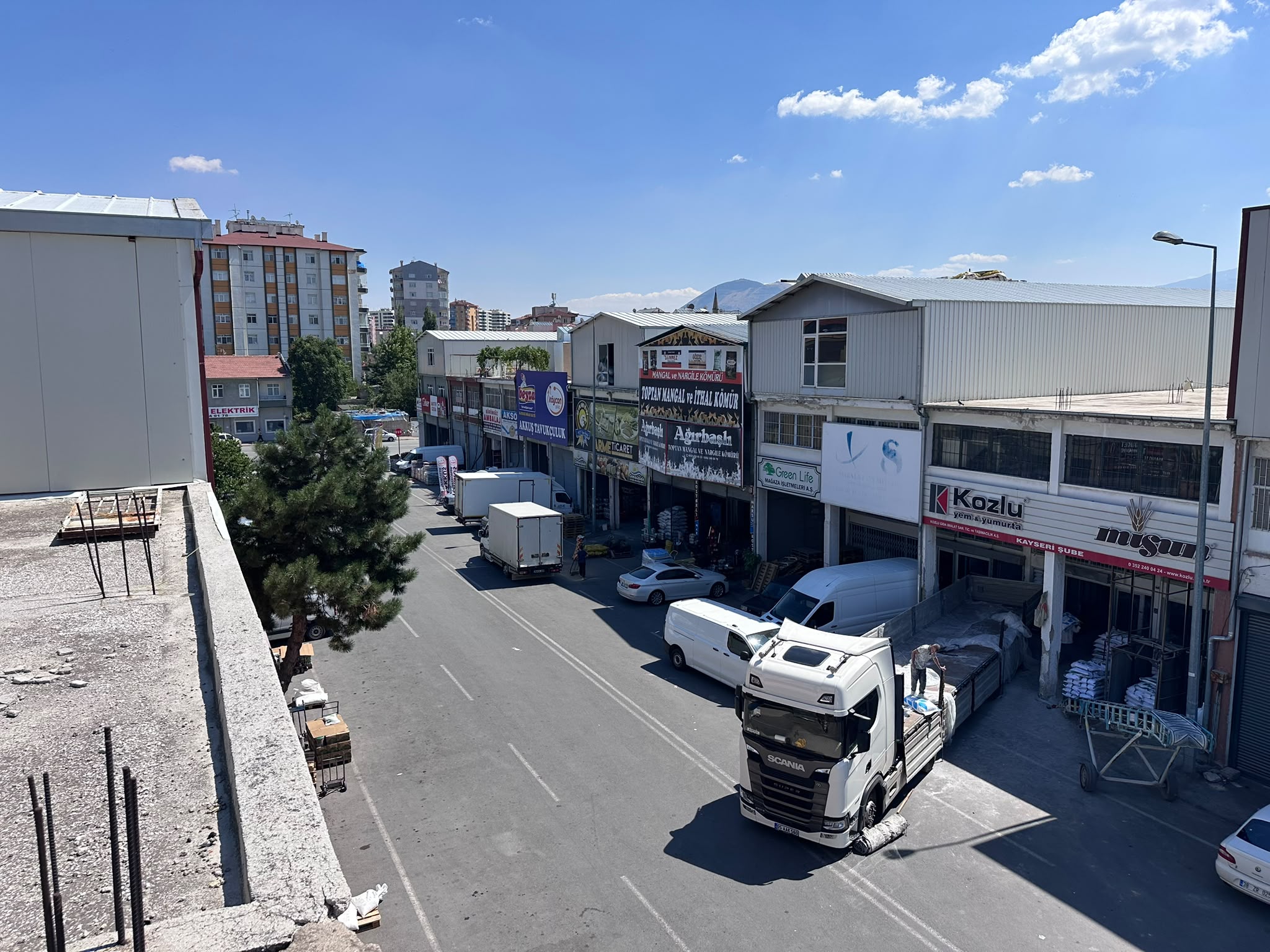 AGINCIK TOPTANCILAR SİTESİ 360M2 SATLI DÜKKAN - 17