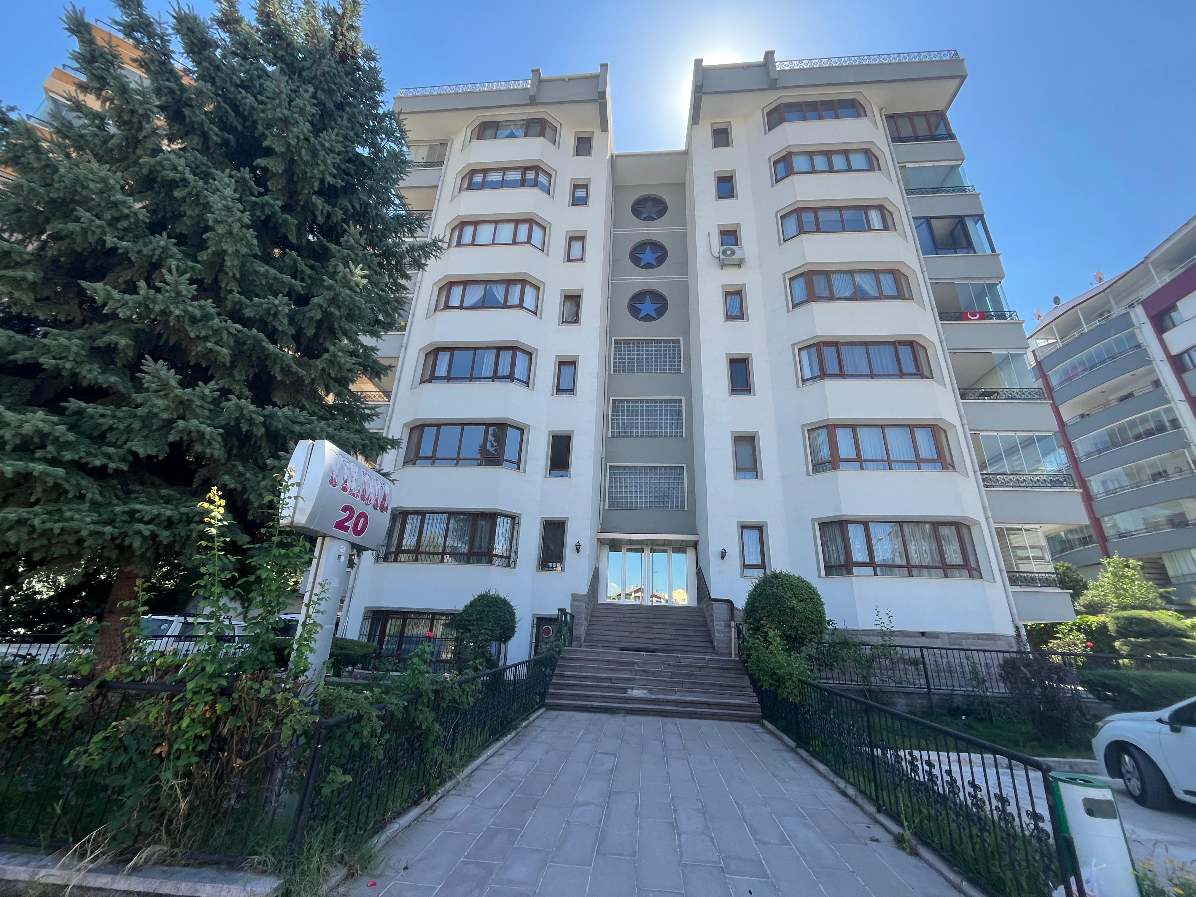 ÇUKURAMBAR KARAKUSUNLARDA YENİLENMİŞ 4+1
