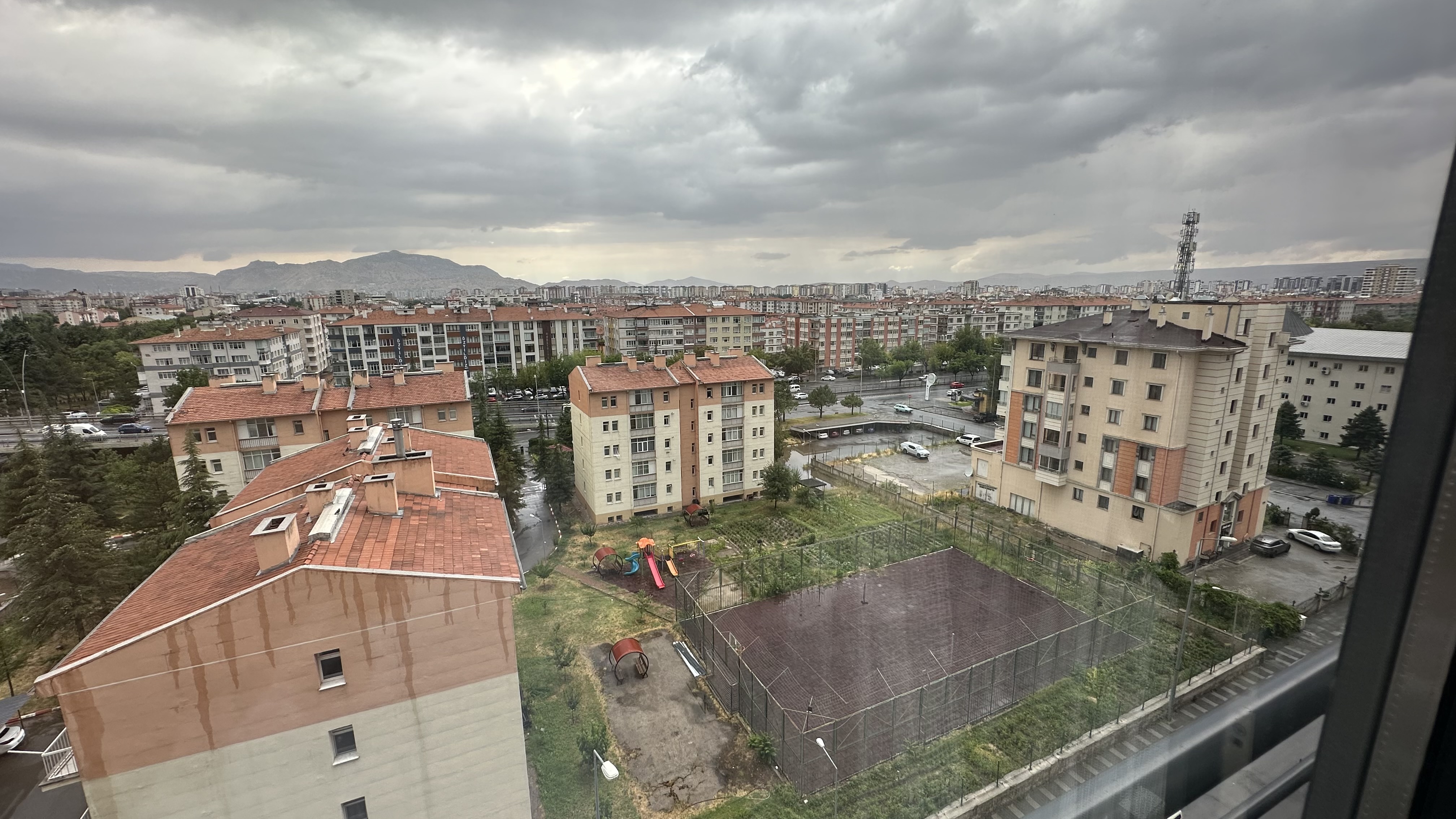 Yaşar Gayrimenkulden Yakut Mahallesinde Satılık 4+1 Daire - 18