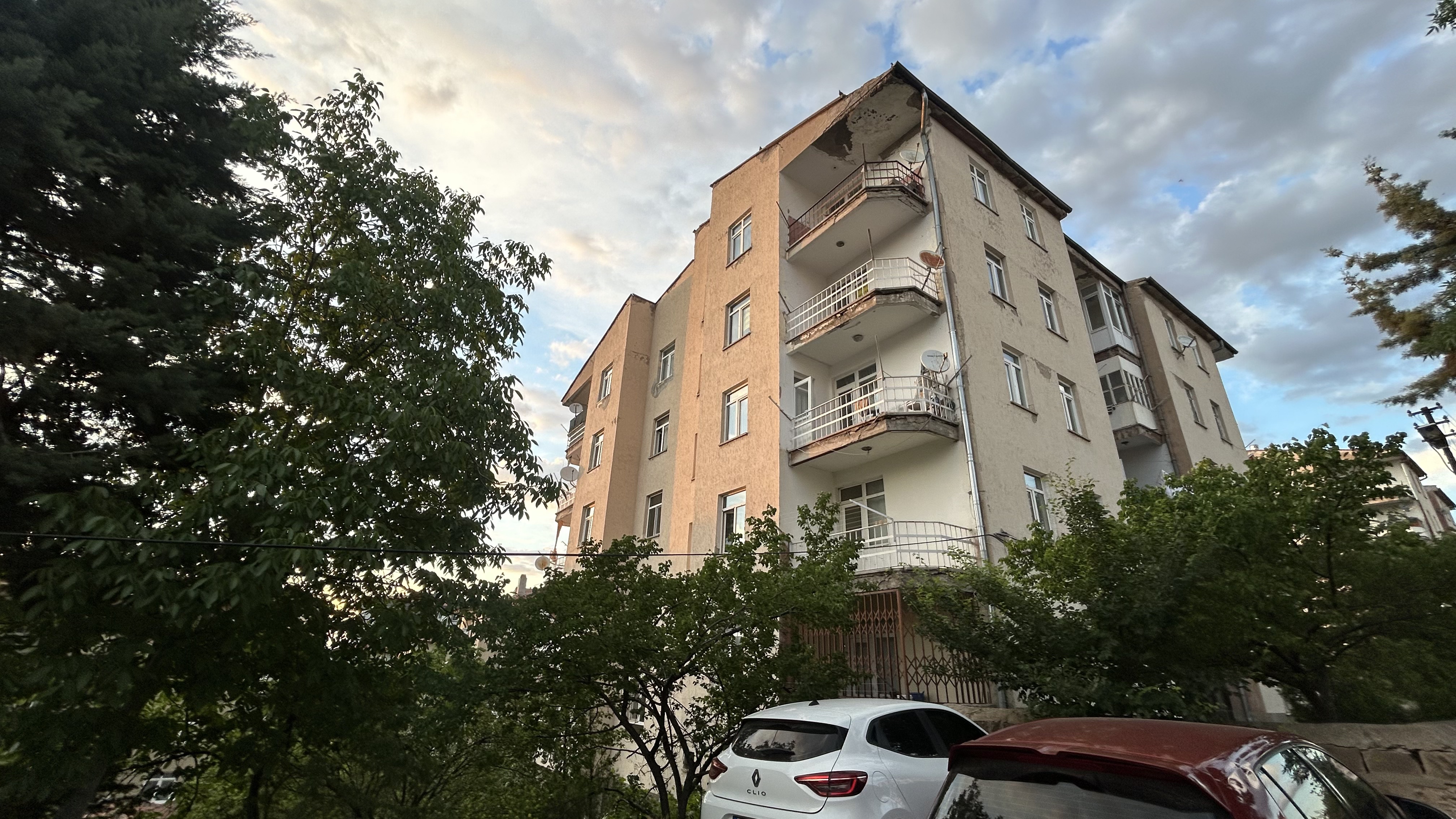 TALAS YENİDOĞAN MAH SATILIK 2,5+1 DAİRE !
