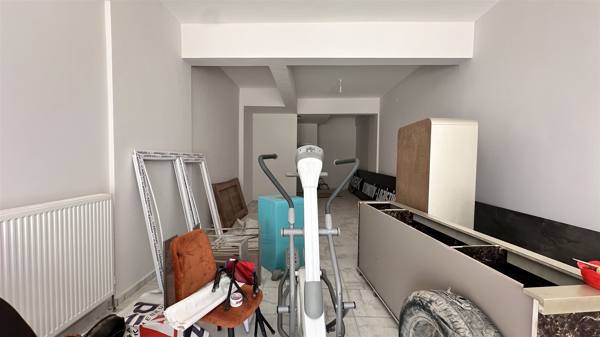 ERKİLET OSMANGAZİ MAH 60M2 KİRALIK SIFIR DÜKKAN - 2