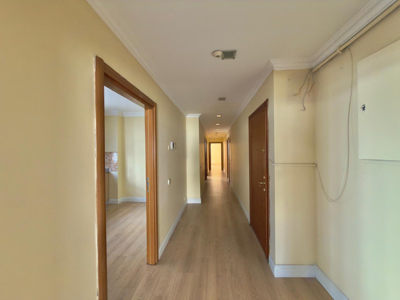 BEŞİKTAŞ DİKİLİTAŞ'TA GENİŞ VE FERAH 3+1 SATILIK FIRSAT DAİRE - 15