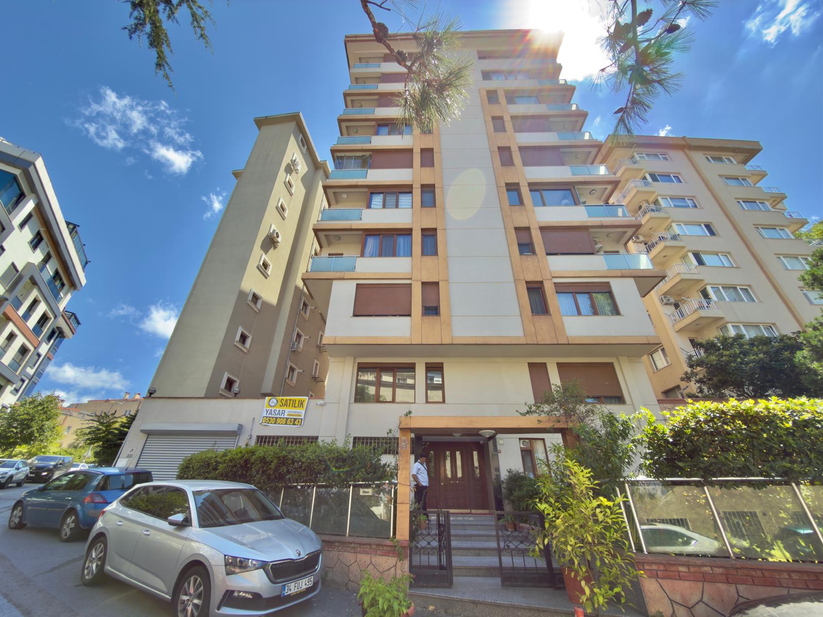 BEŞİKTAŞ DİKİLİTAŞ'TA GENİŞ VE FERAH 3+1 SATILIK FIRSAT DAİRE - 21