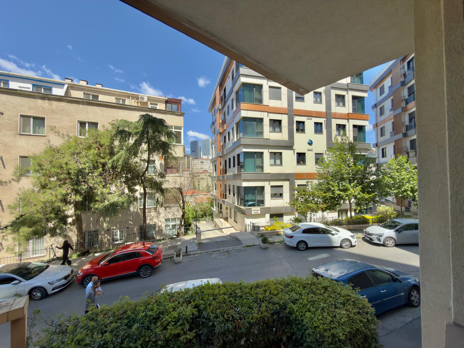BEŞİKTAŞ DİKİLİTAŞ'TA GENİŞ VE FERAH 3+1 SATILIK FIRSAT DAİRE - 26