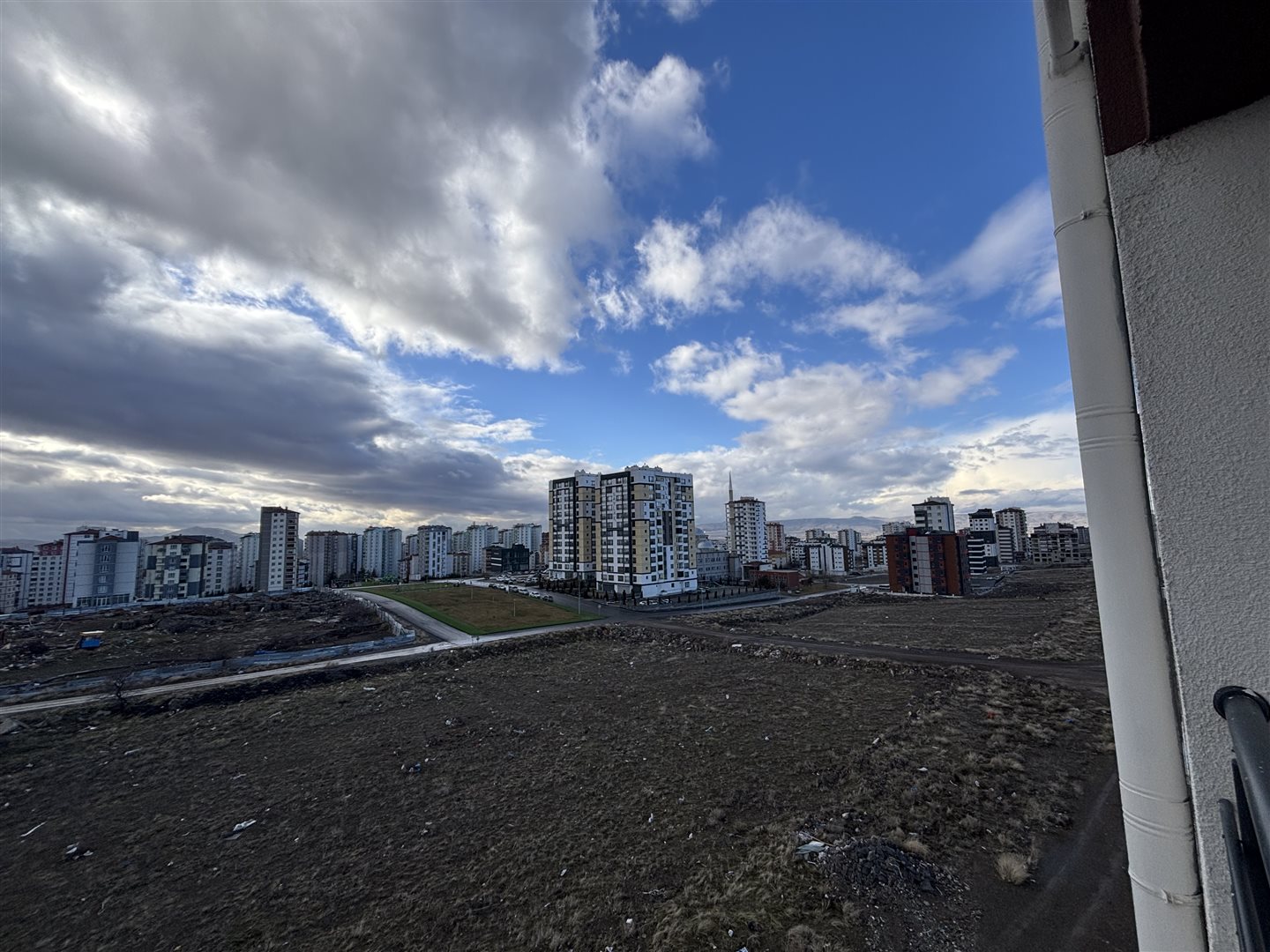 YAŞAR GYO| ŞİRİNTEPE MAHALLESİ'NDE SATILIK ARA KAT 3+1 DAİRE - 7