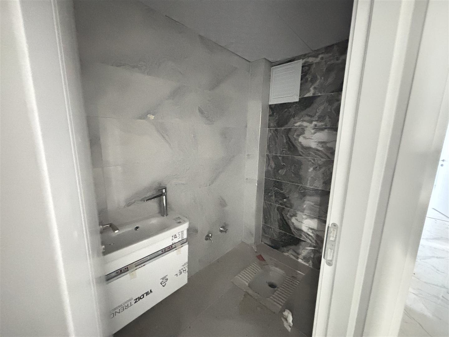 YAŞAR GYO| ŞİRİNTEPE MAHALLESİ'NDE SATILIK ARA KAT 3+1 DAİRE - 12