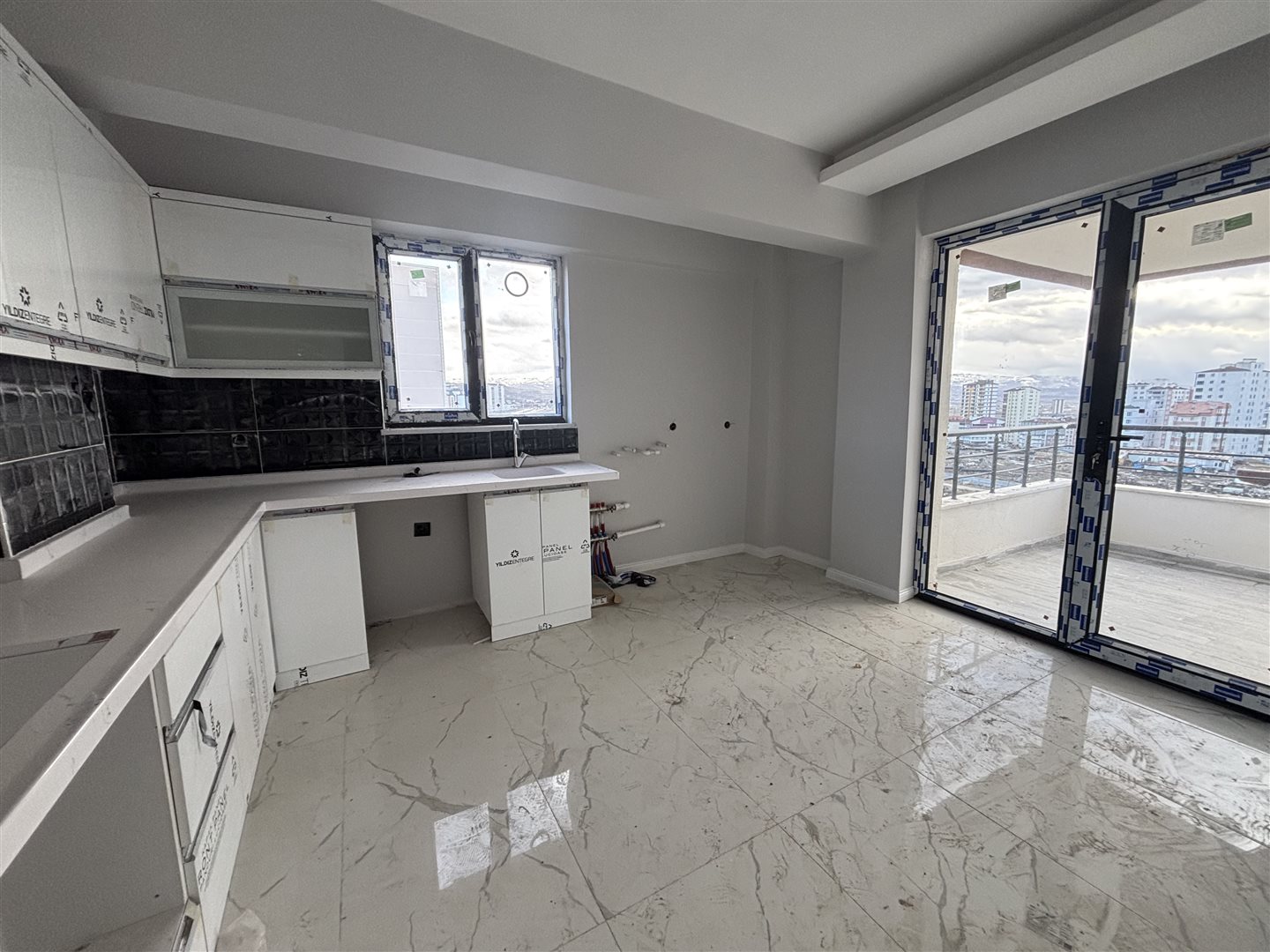 YAŞAR GYO| ŞİRİNTEPE MAHALLESİ'NDE SATILIK ARA KAT 3+1 DAİRE - 4