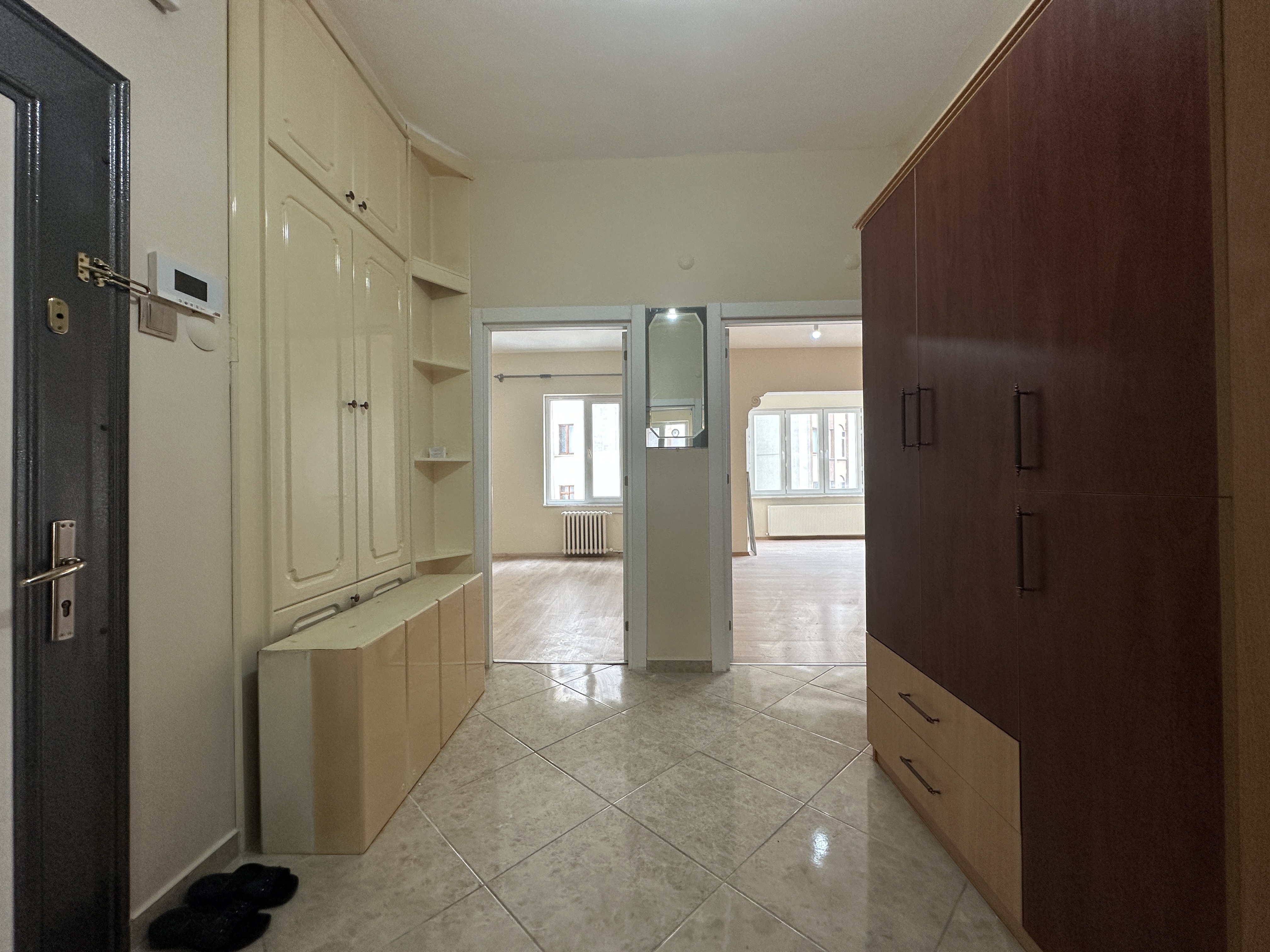 YAŞAR GYO'DAN ALPASLAN SÜMER SİTESİNDE KİRALIK DAİRE!!! - 19