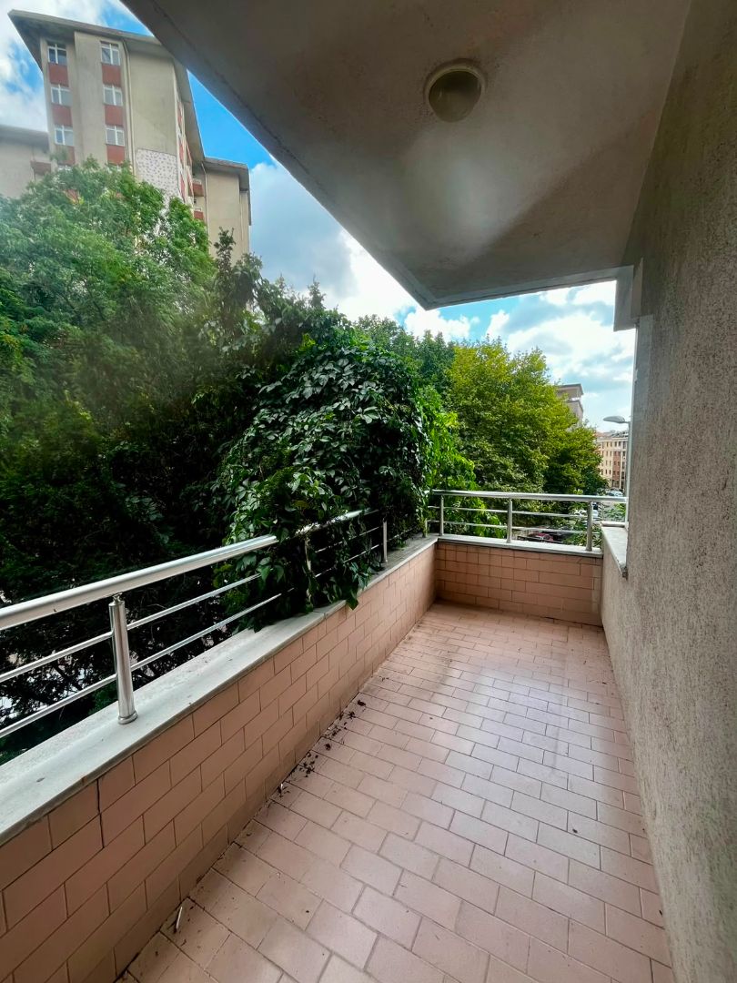 DİKİLİTAŞ KÖŞE PARSELDE 3+1 SATILIK YATIRIM FIRSATI DAİRE ! - 4
