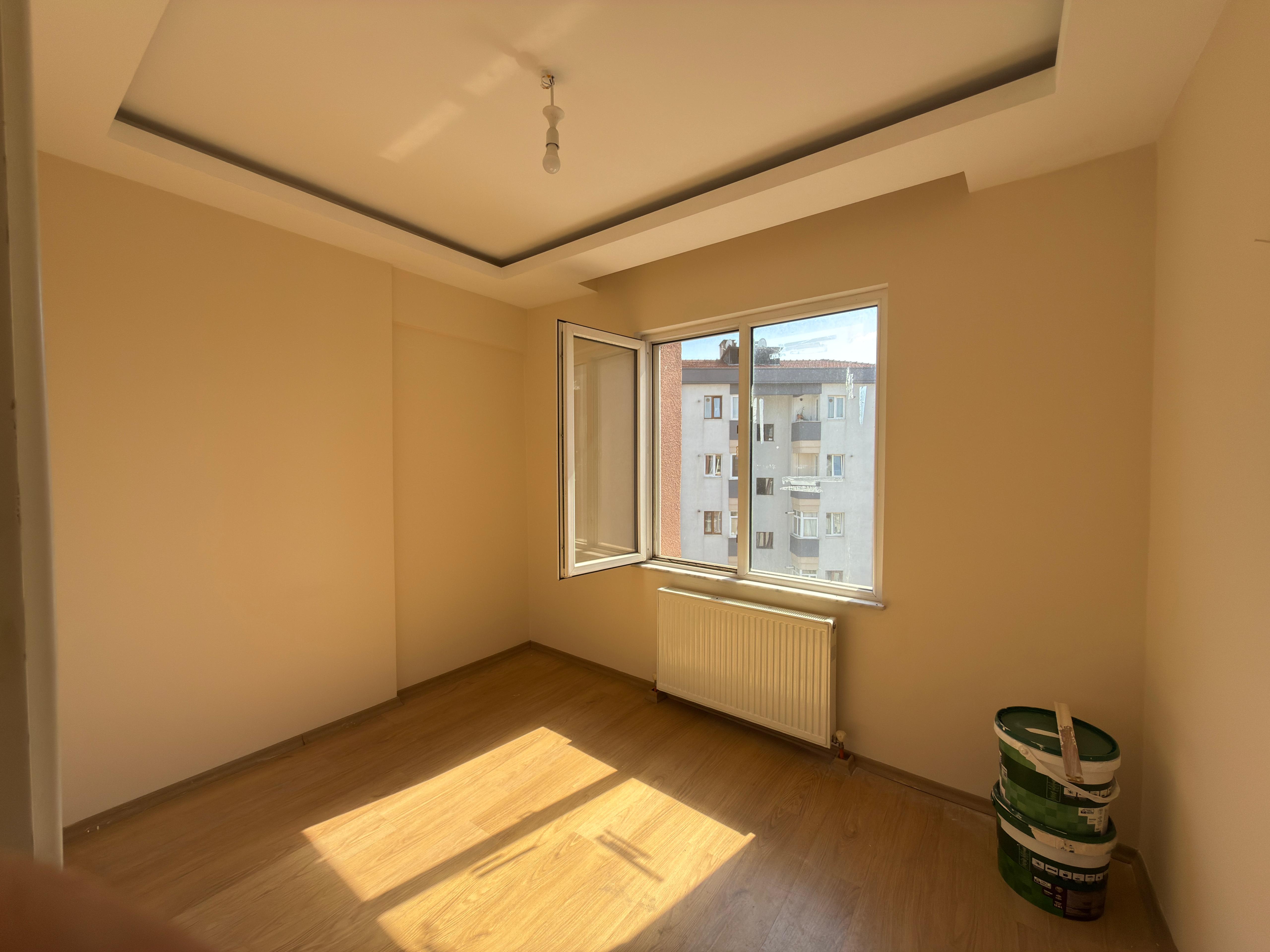 İÇERENKÖY MERKEZDE, METROYA YAKIN SATILIK 2+1 DAİRE - 22