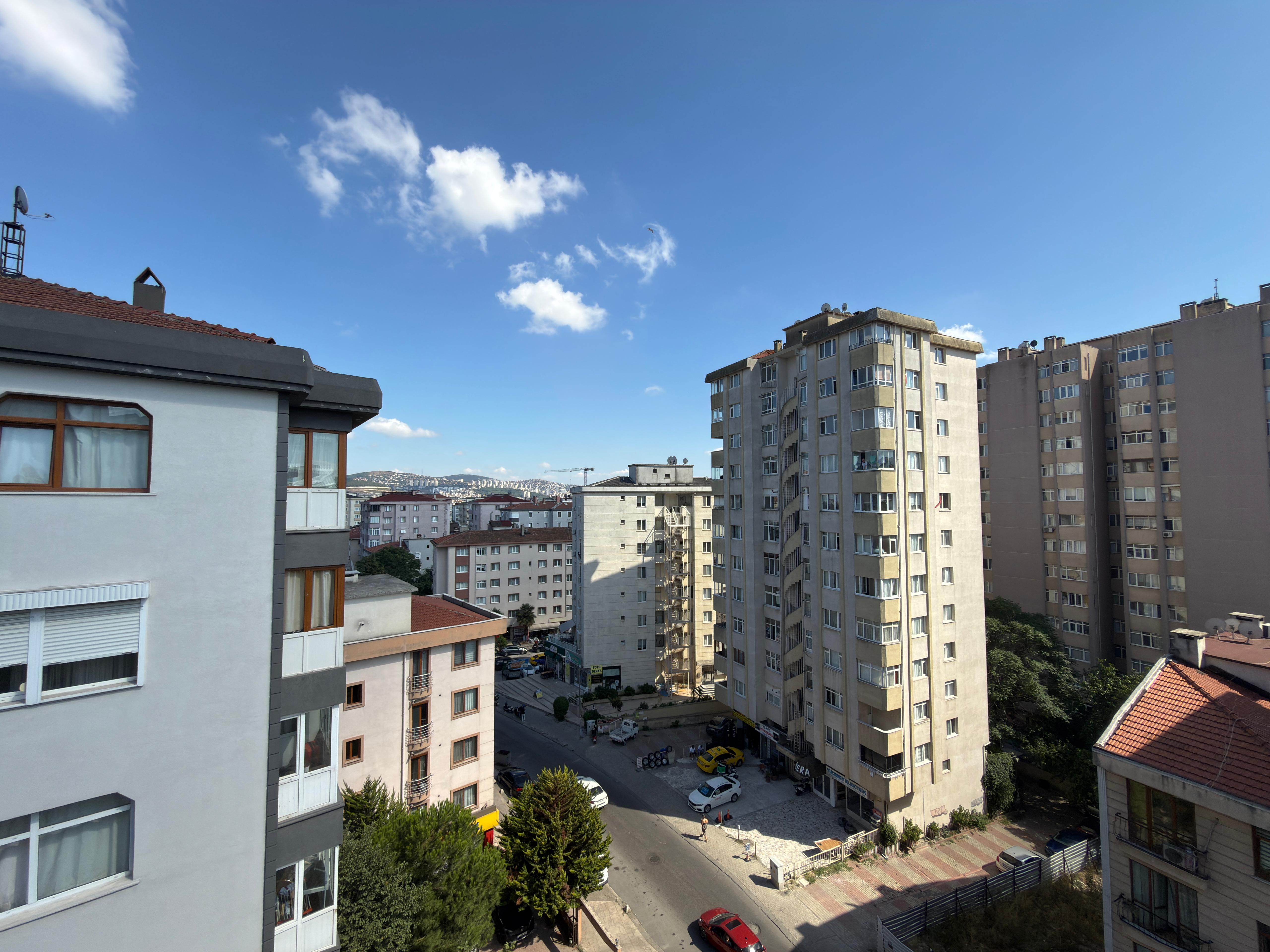 İÇERENKÖY MERKEZDE, METROYA YAKIN SATILIK 2+1 DAİRE - 13