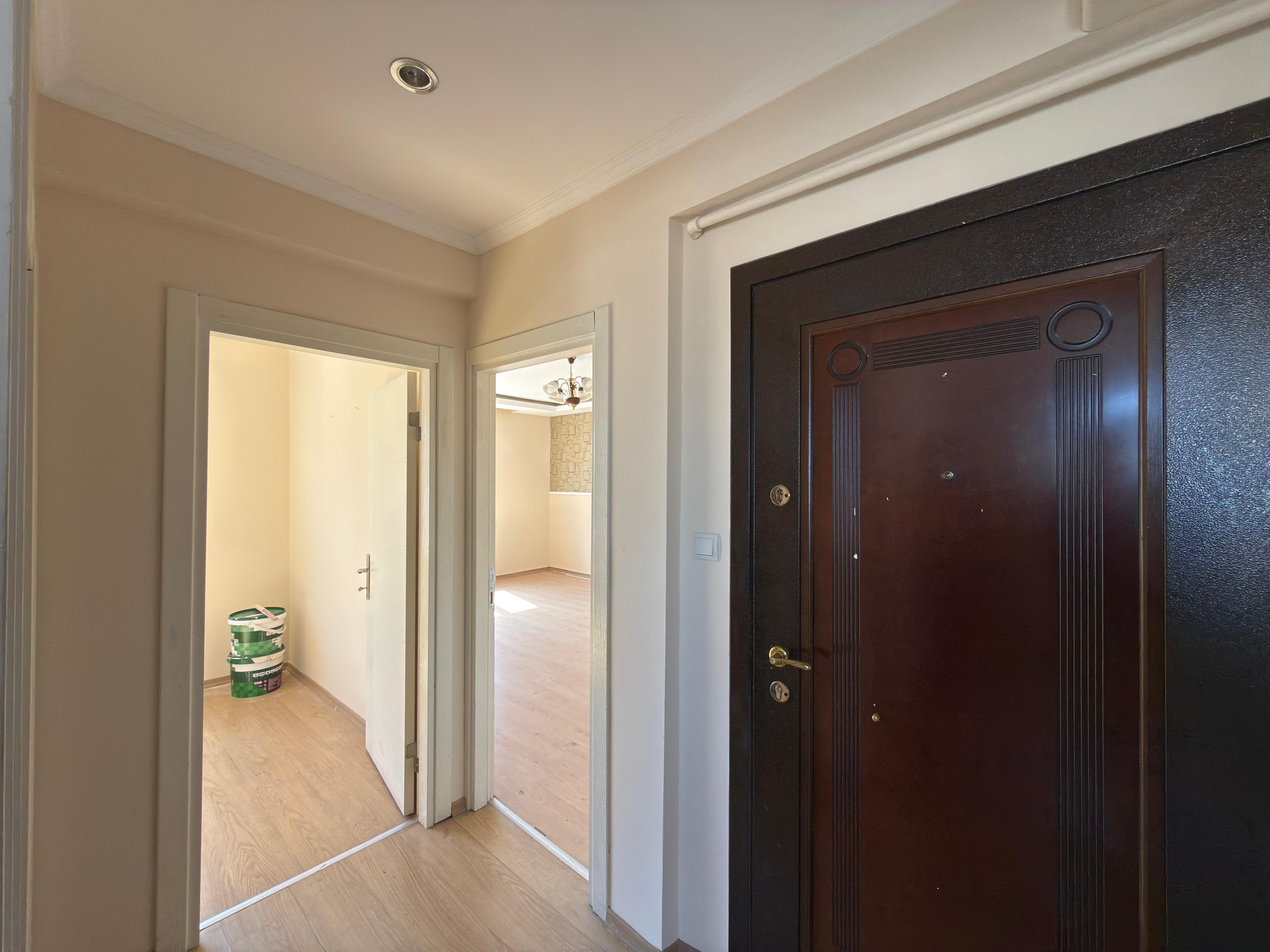 İÇERENKÖY MERKEZDE, METROYA YAKIN SATILIK 2+1 DAİRE - 10