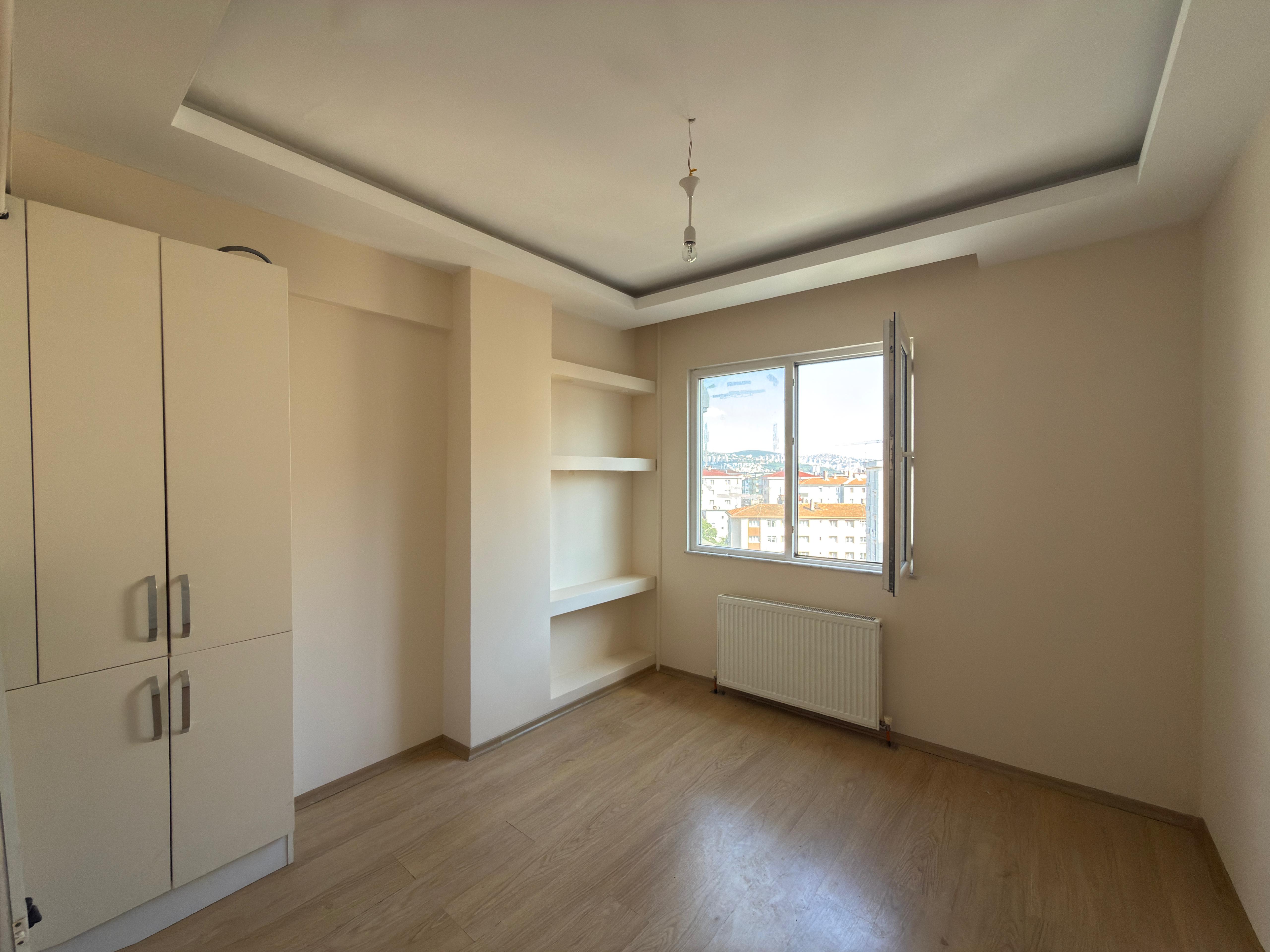 İÇERENKÖY MERKEZDE, METROYA YAKIN SATILIK 2+1 DAİRE - 19