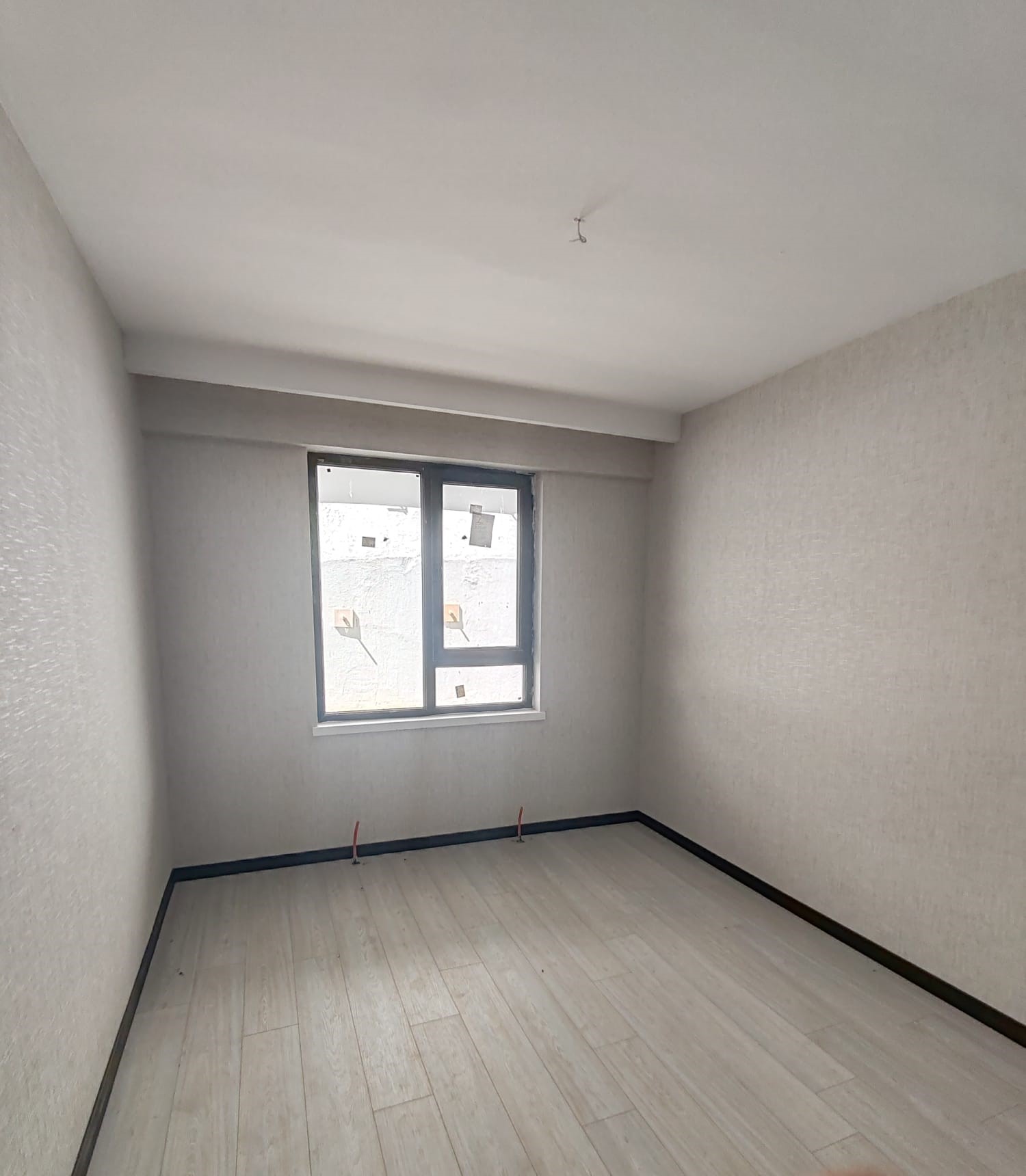 KEÇİÖREN BADEMLİK’TE  MODERN TASARIMLI • BALKONLU • OTURUMA HAZIR 2+1 - 4