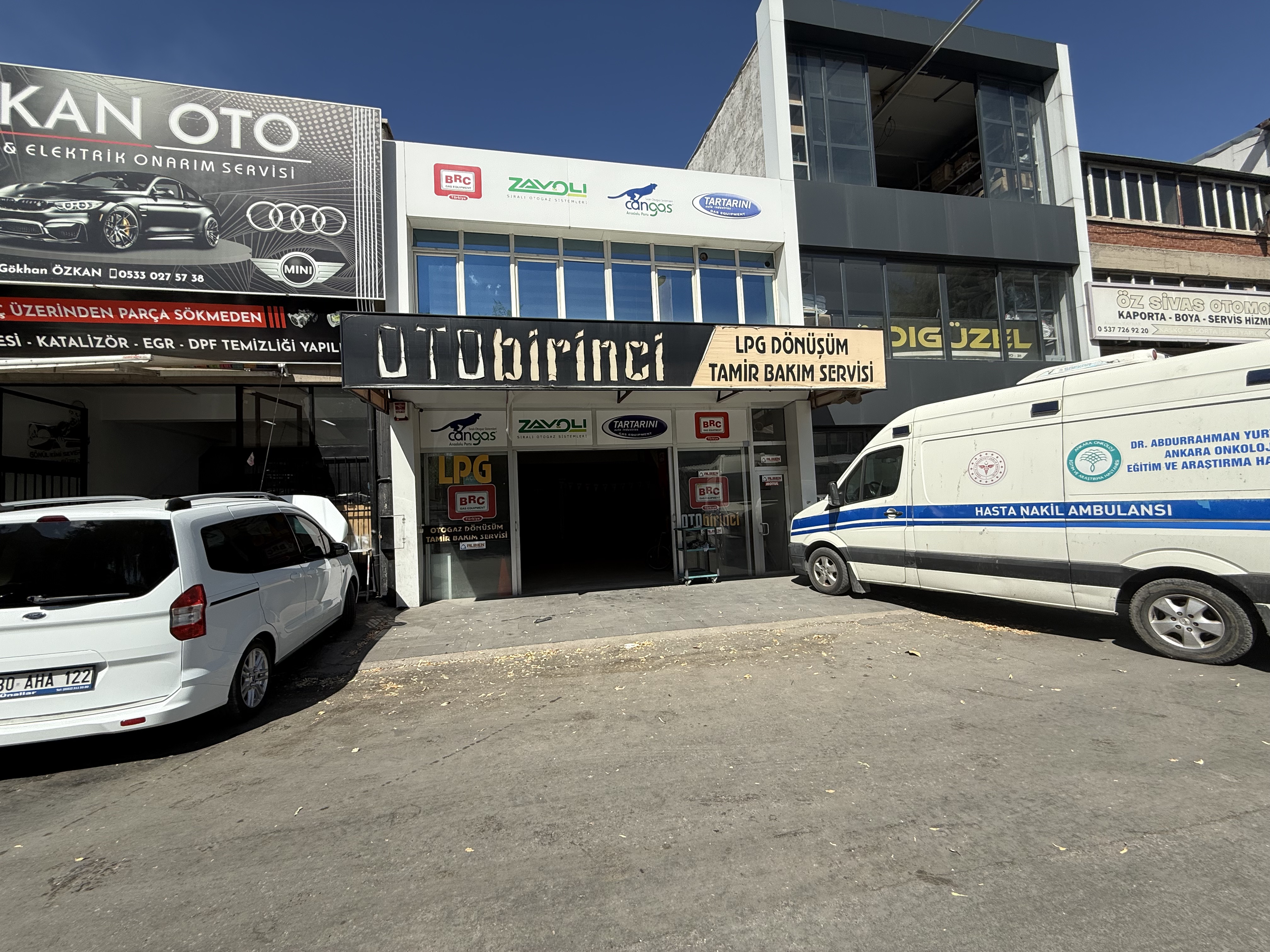 Yeni Sanayi’de Devren Kiralık Tam Donanımlı Oto Bakım Servisi - 13