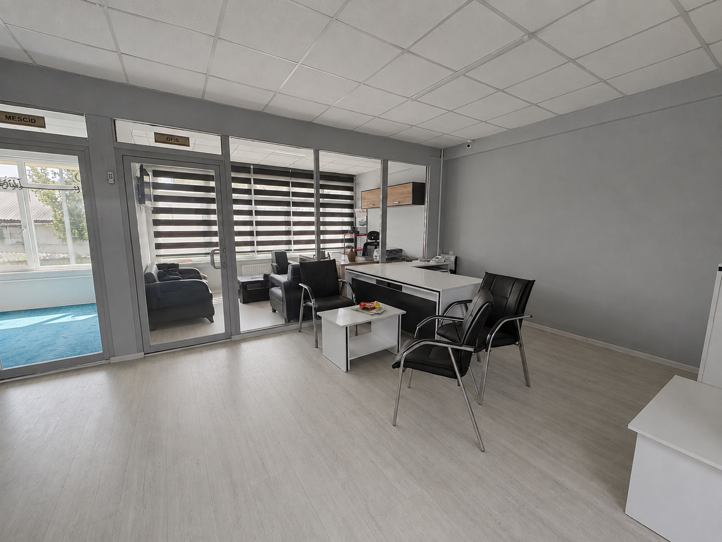 Yeni Sanayi’de Devren Kiralık Tam Donanımlı Oto Bakım Servisi - 2