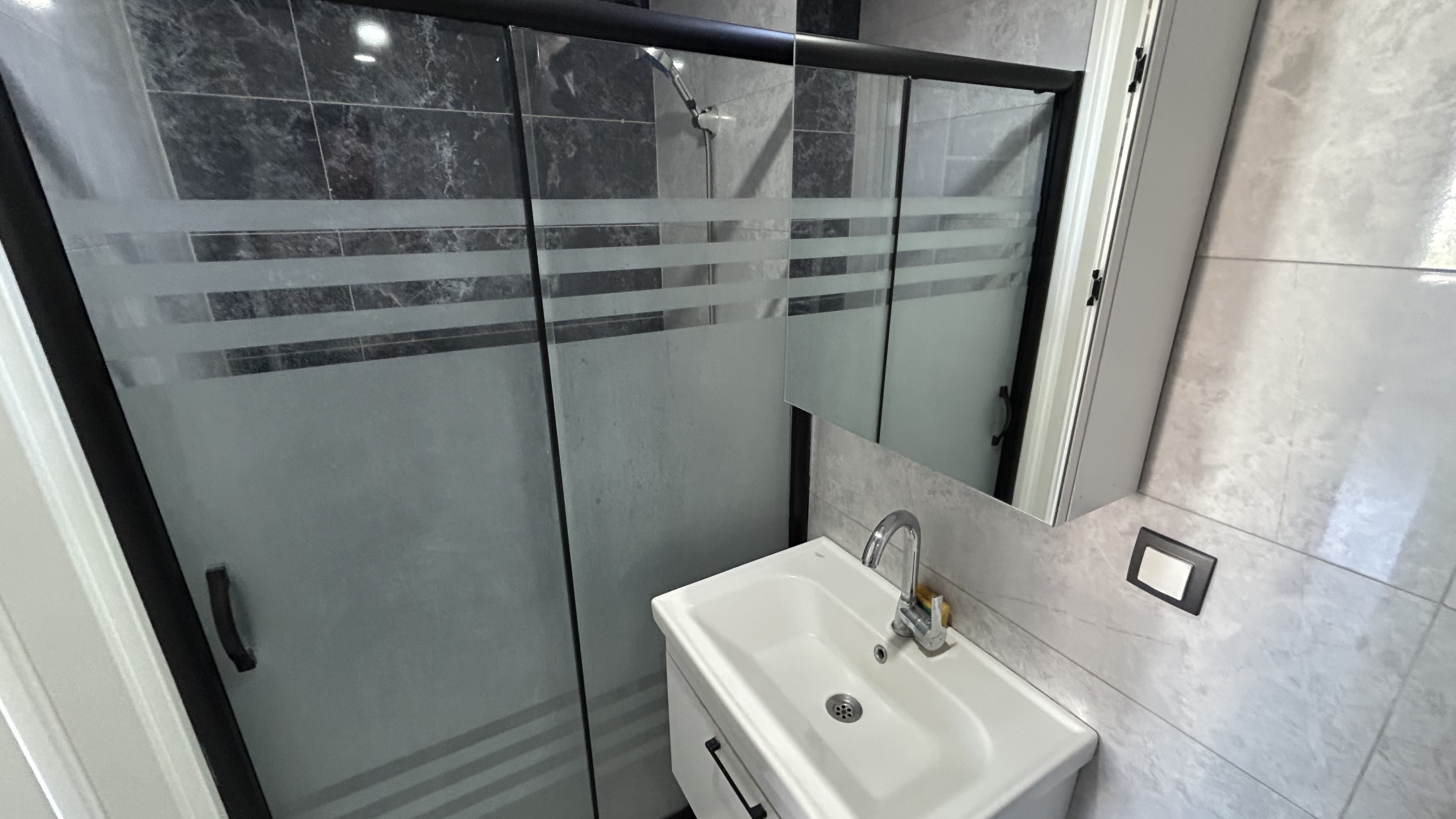 ESENYURT MAH. MERKEZİNDE KİRALIK LÜKS 3+1 DAİRE ! - 27