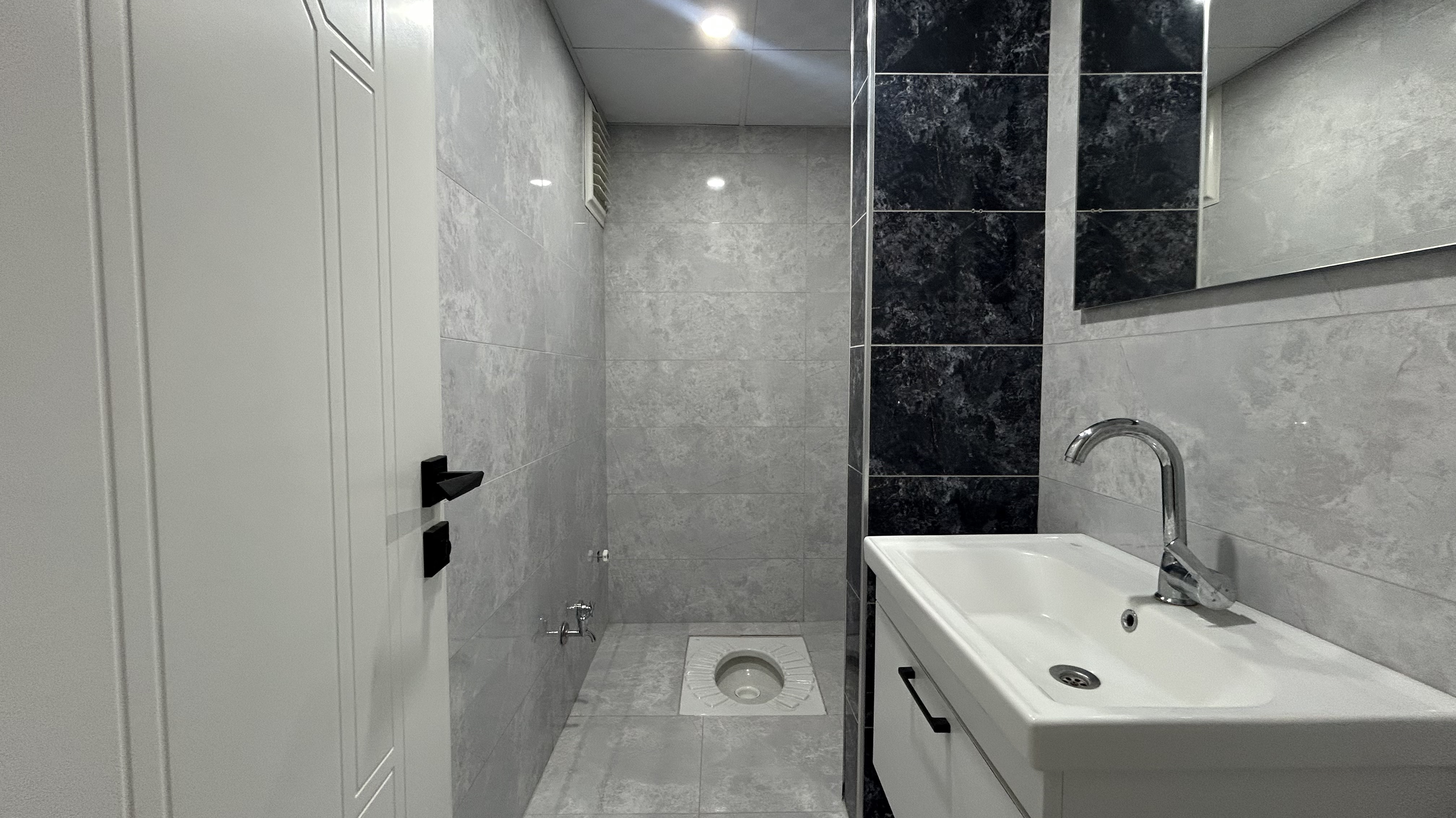ESENYURT MAH. MERKEZİNDE KİRALIK LÜKS 3+1 DAİRE ! - 21
