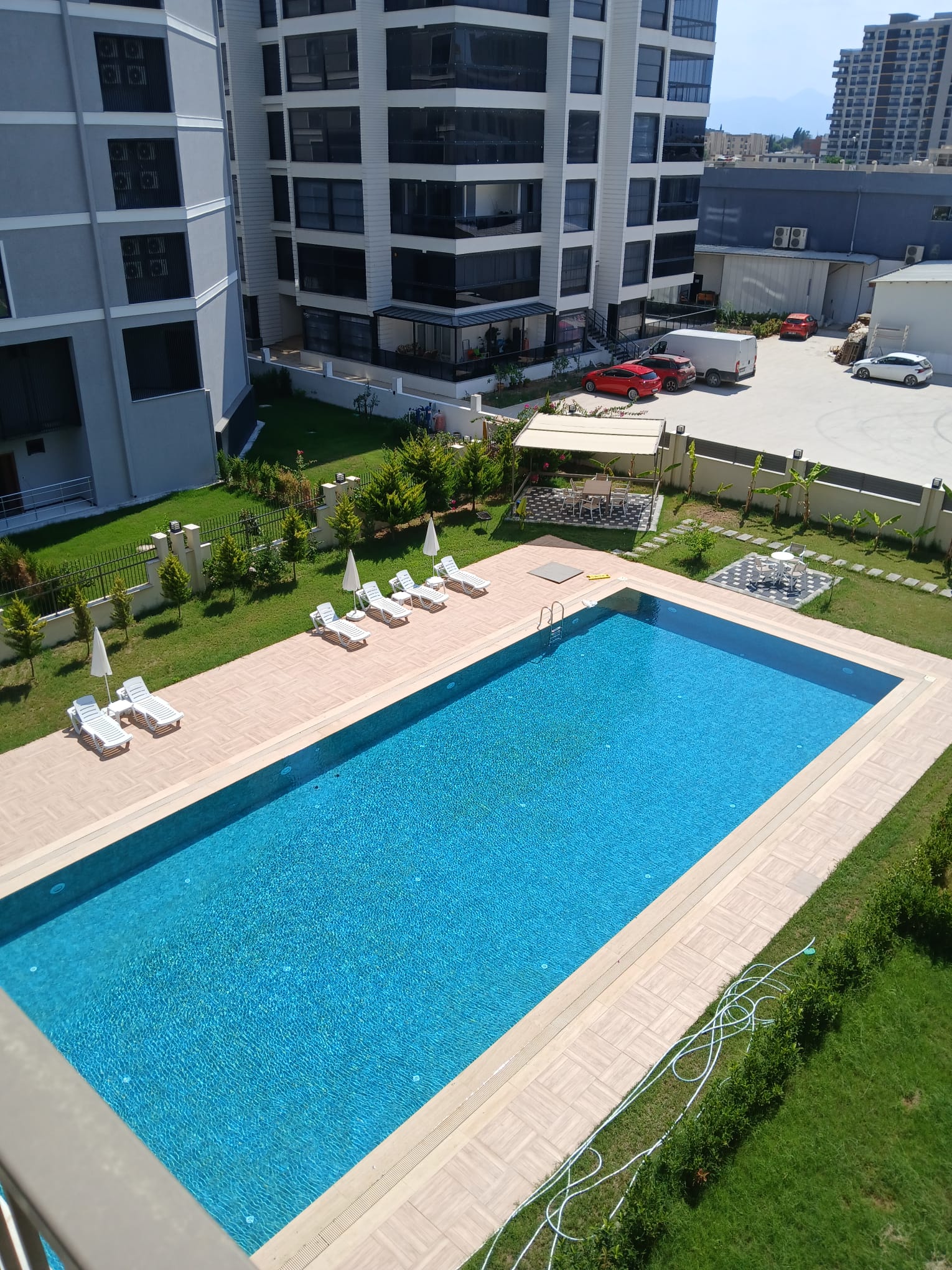 YAŞAR GYO/ALTINTAŞ ANACADDE 2+1 İSKANLI KİRALIK DAİRE