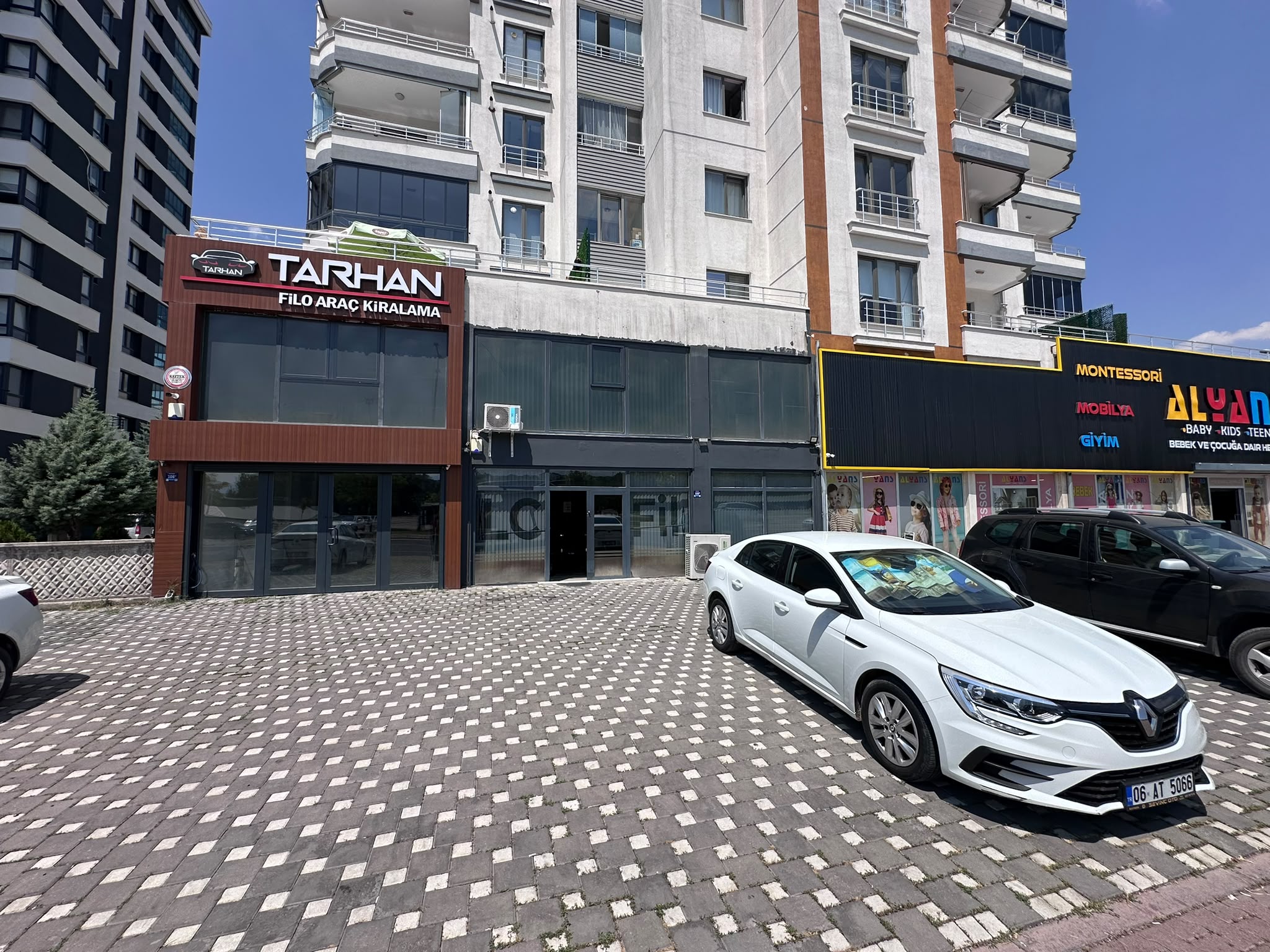 YAKUT MAH 180 M2 LÜKS İŞYERİ KADİRHAS KÜLTÜRMEKEZİ KARŞISI
