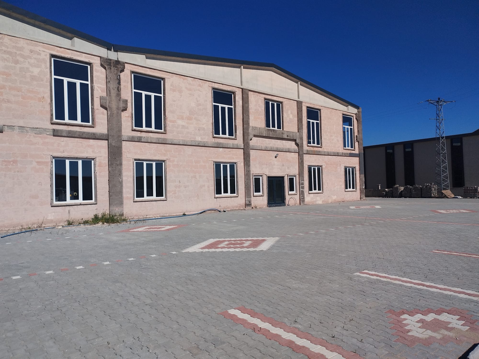 AKSARAY OSB DE KİRALIK FABRİKA
