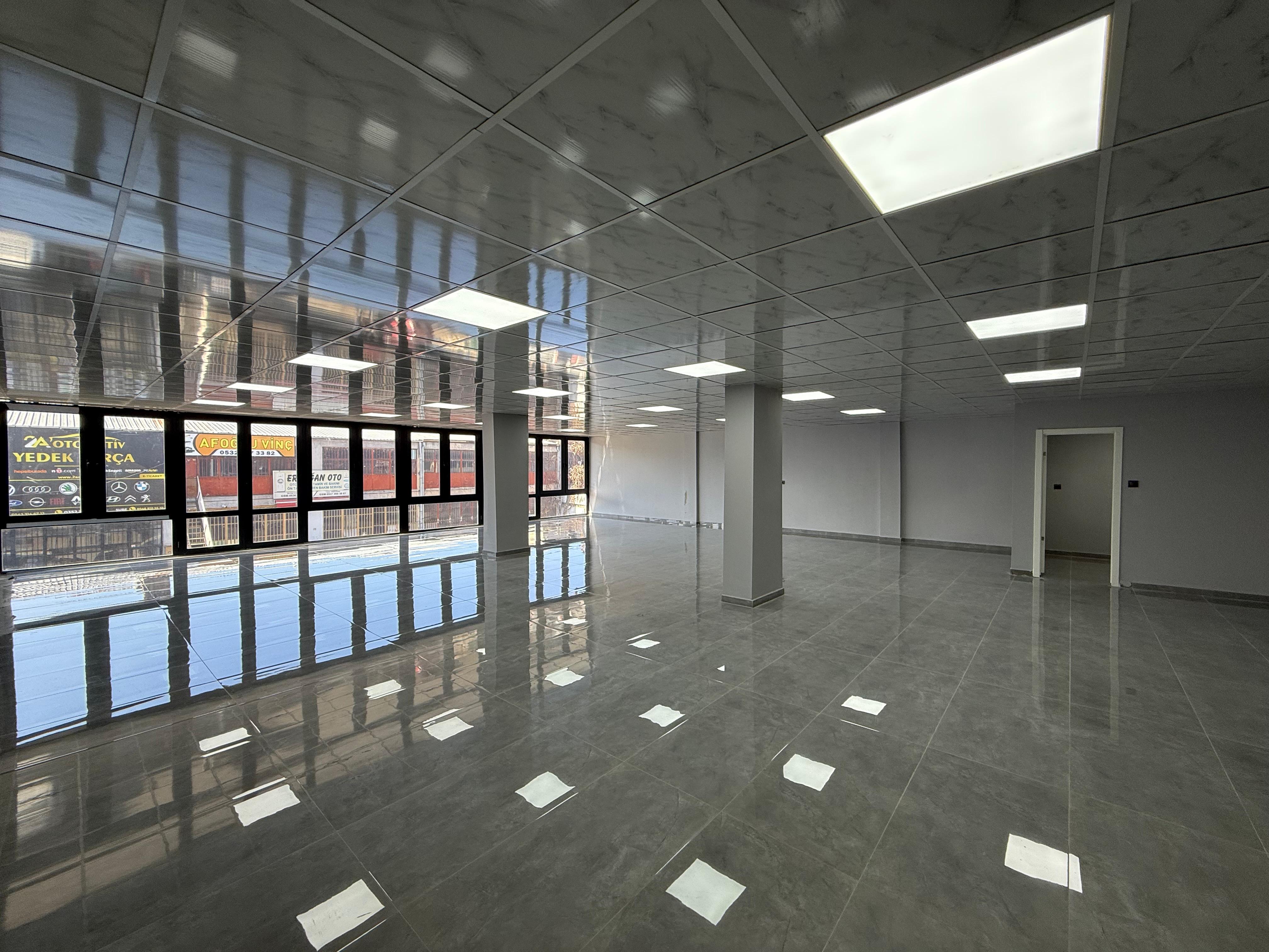 GALERİCİLER SİTESİ KARŞISINDA 350 M² İKİ KATLI KİRALIK DÜKKAN - 11