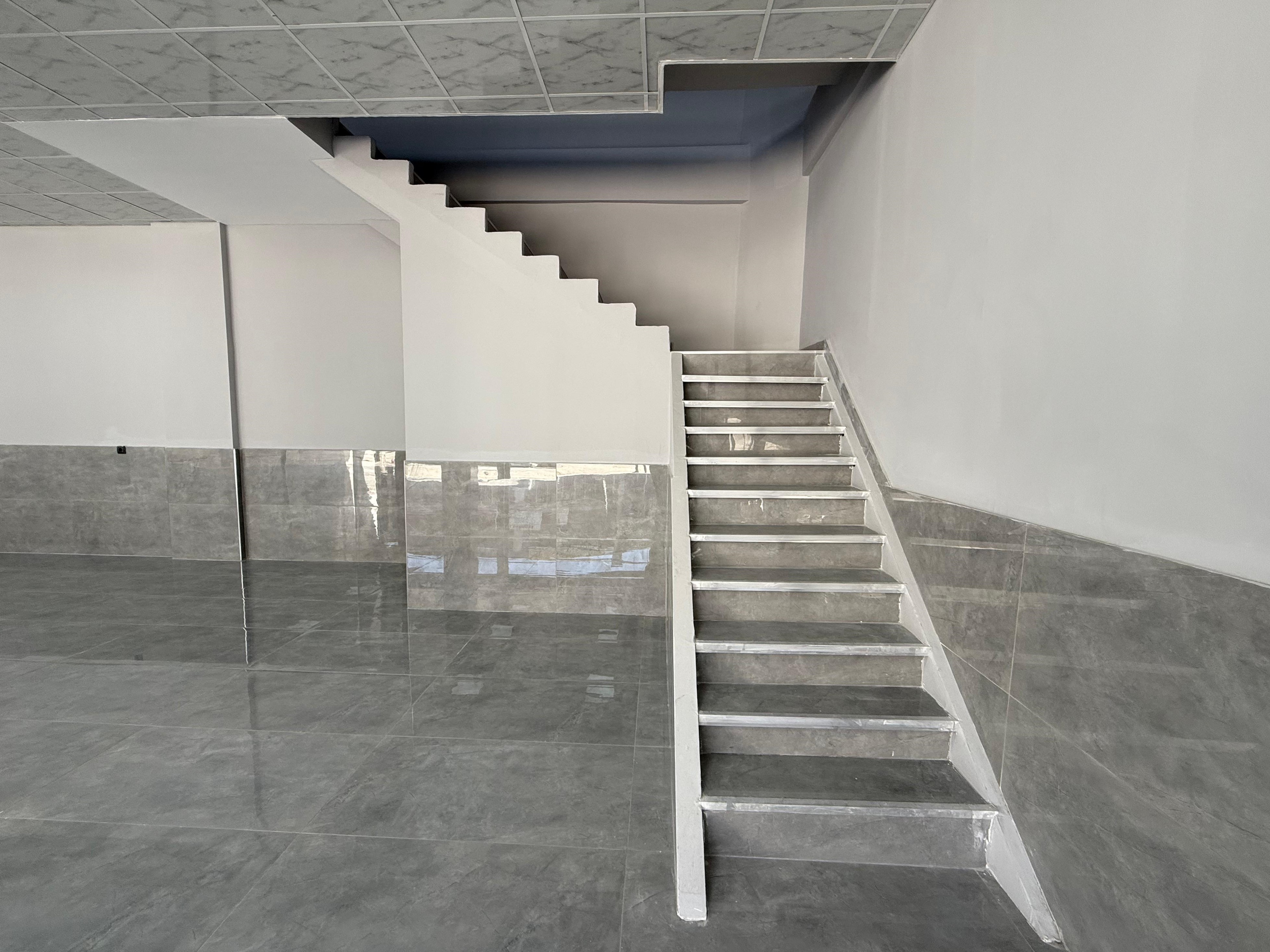 GALERİCİLER SİTESİ KARŞISINDA 350 M² İKİ KATLI KİRALIK DÜKKAN - 10