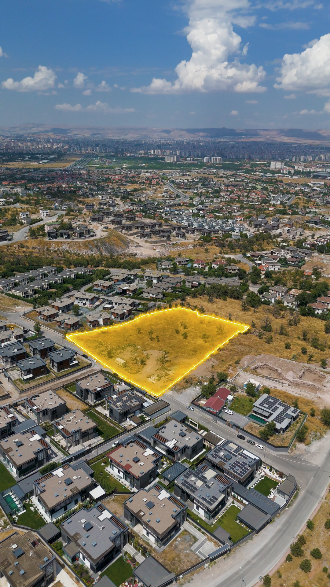 Yaşar Gayrimenkulden Erenköyde Satılık 2.042 m2  Arsa - 4