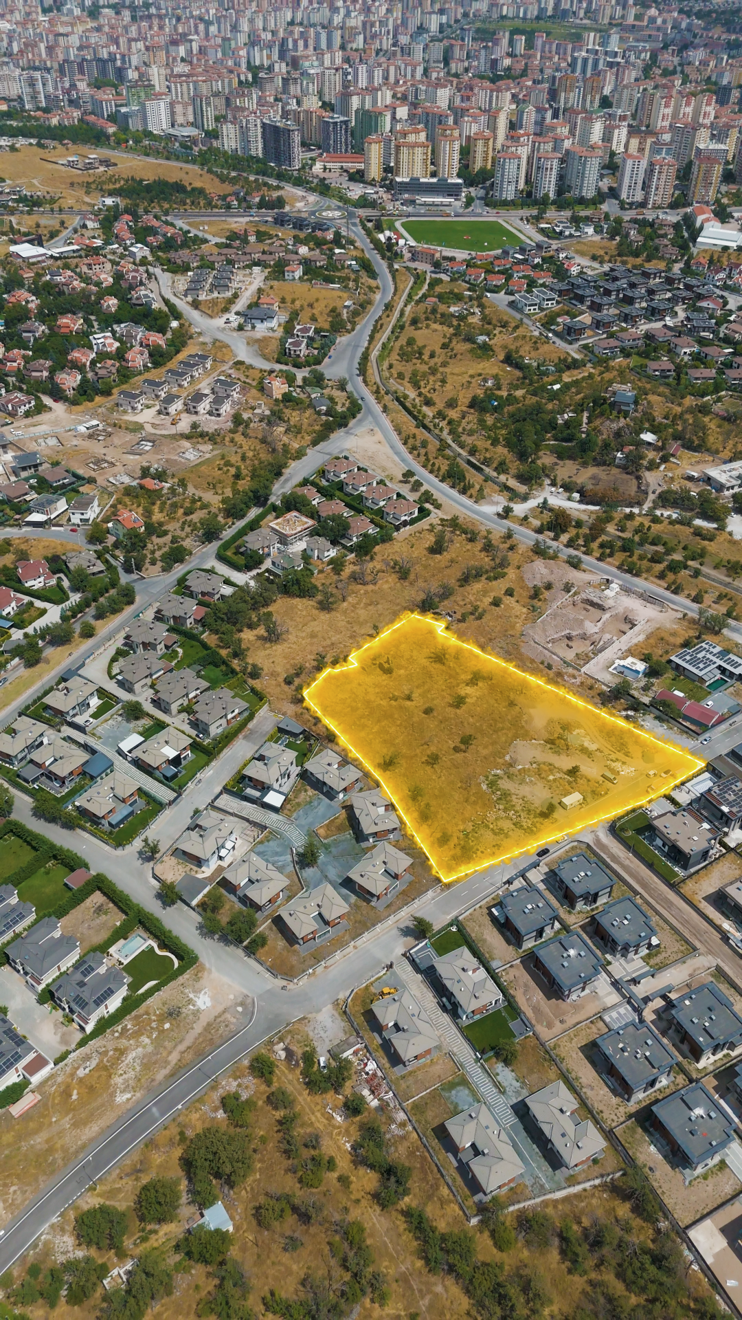 Yaşar Gayrimenkulden Erenköyde Satılık 2.042 m2  Arsa - 3