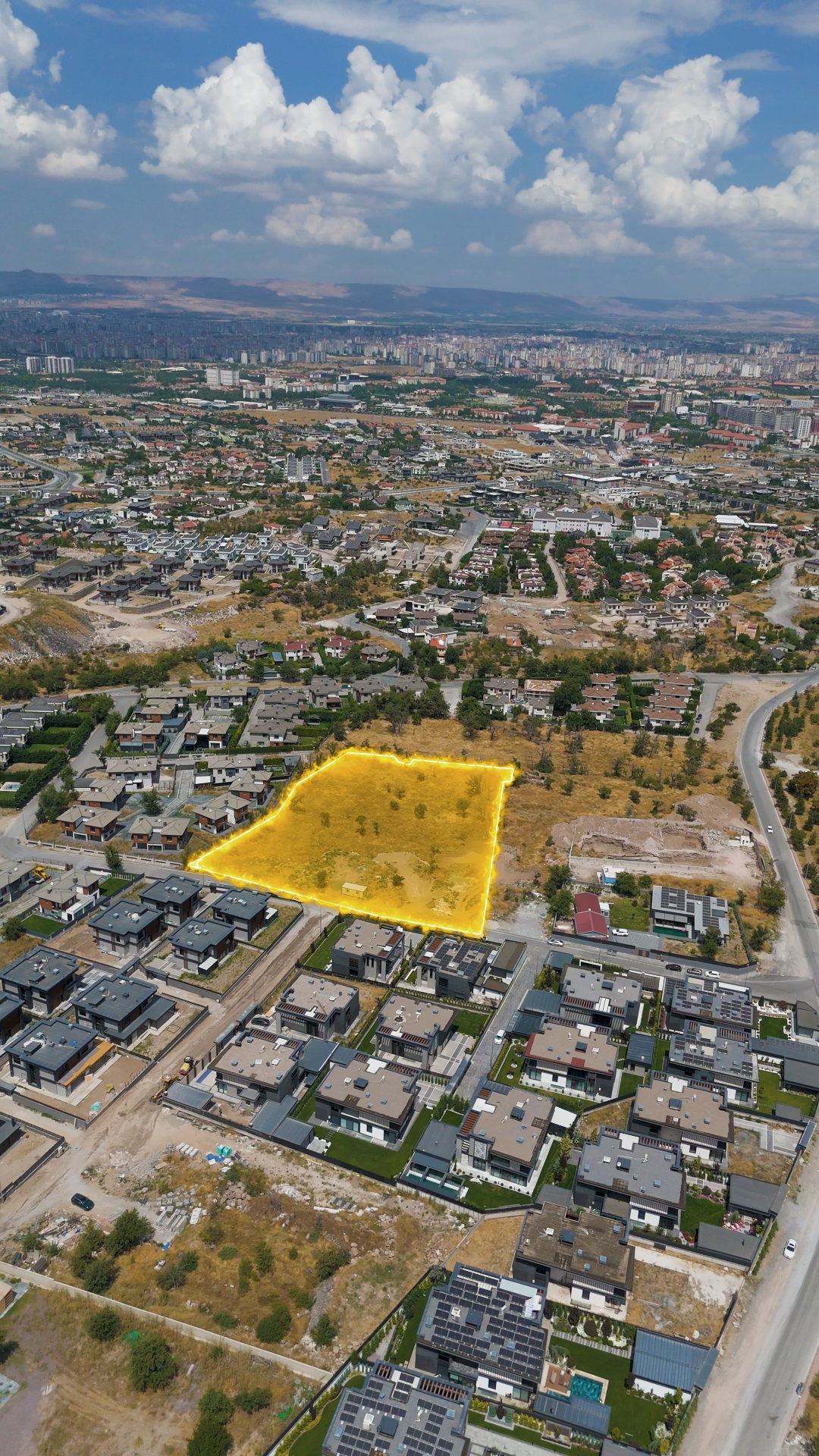 Yaşar Gayrimenkulden Erenköyde Satılık 2.042 m2  Arsa - 5