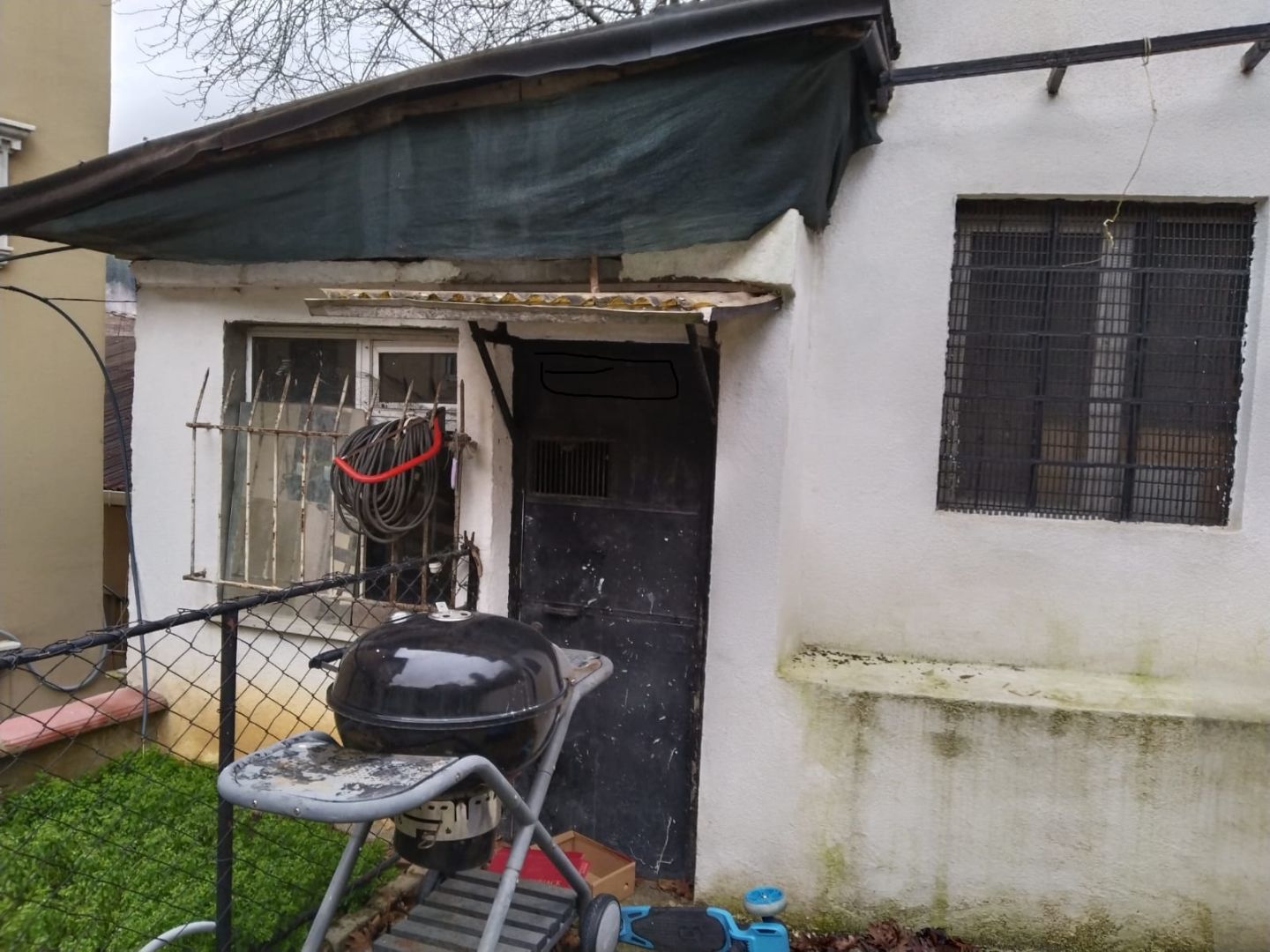 YAŞAR GYO| BEYKOZ ORTAÇEŞME MEYDANDA KOMPLE SATILIK BİNA - 10