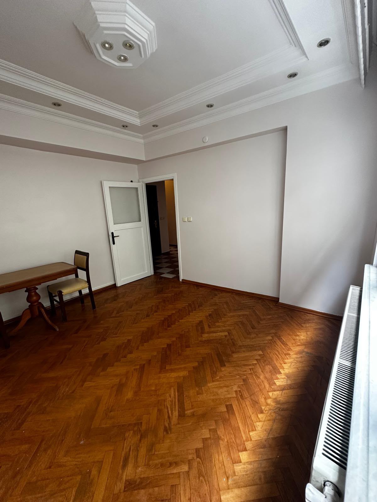 ŞİŞLİ'NİN MERKEZİ NOKTASINDA FERAH 2+1 KİRALIK DAİRE - 9