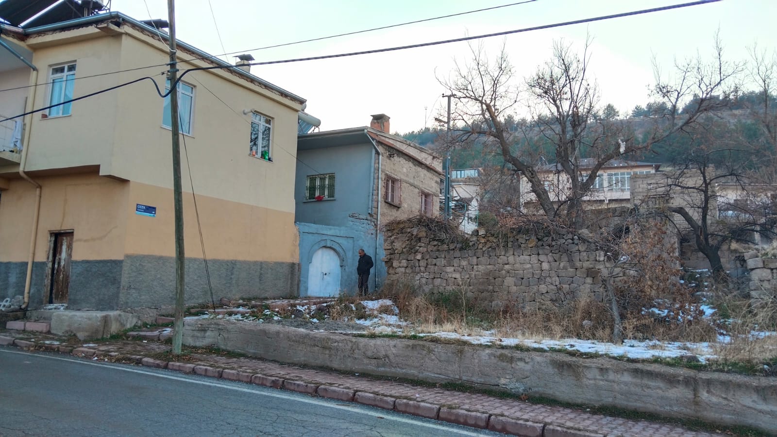 YAŞAR GY<KIRANARDIN  DA SATLIK 2 KATLI MÜSTAKİL EV - 18