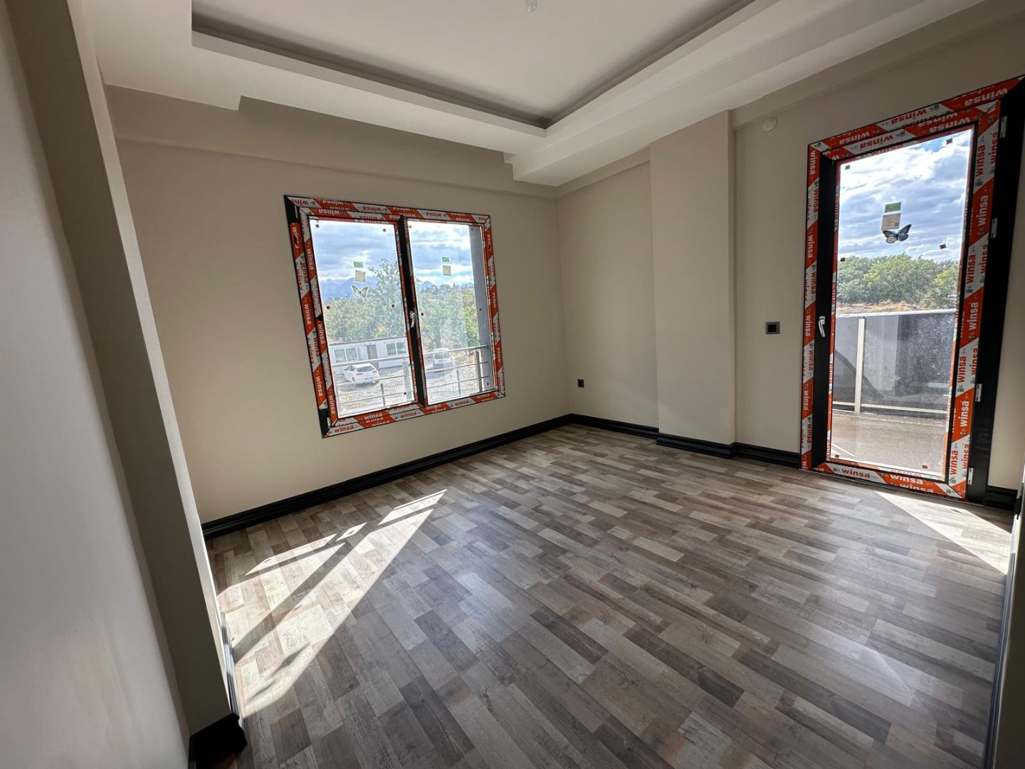 Çaybağlarında Paraşüt Pistine 1 dk Mesafede Site İçerisinde 6+1 Satılık Villalar - 25