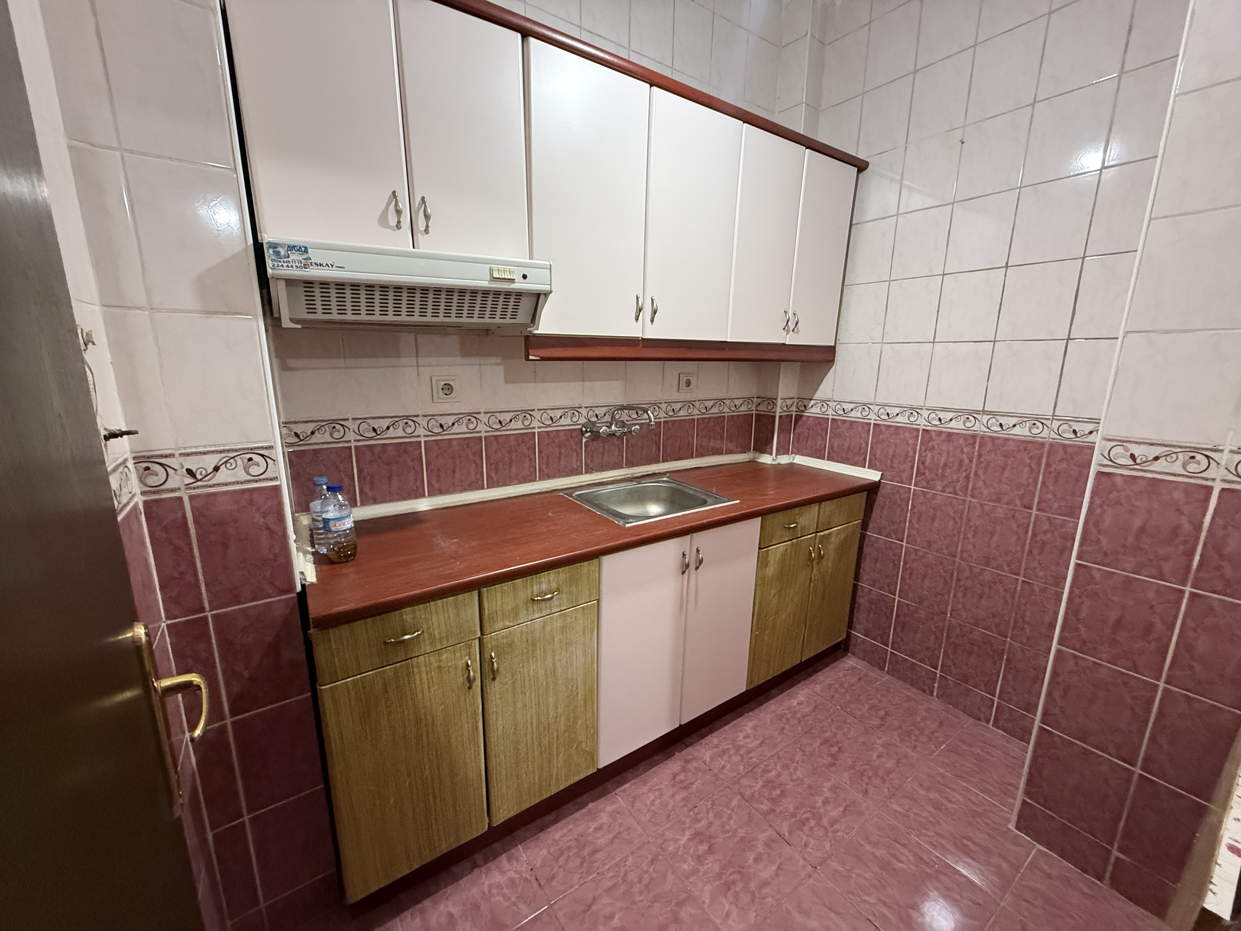 HUKUK PLAZA'DA KİRALIK OFİS - 4