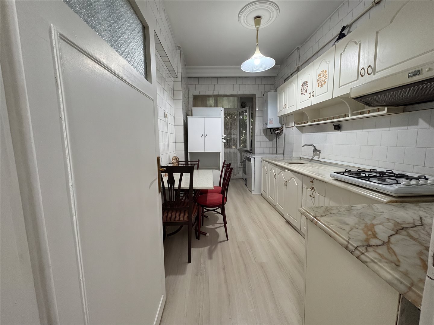 KILIÇASLAN MAHALLESİ’NDE ÖNÜ AÇIK, GÜN BOYU GÜNEŞ ALAN 3+1 DAİRE - 9