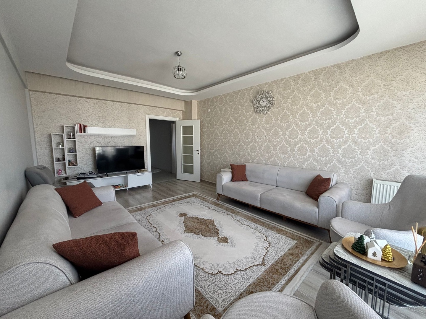 KÜÇÜKALİ MAHALLESİ'NDE SATILIK 2,5+1 KÖŞE DAİRE - 5