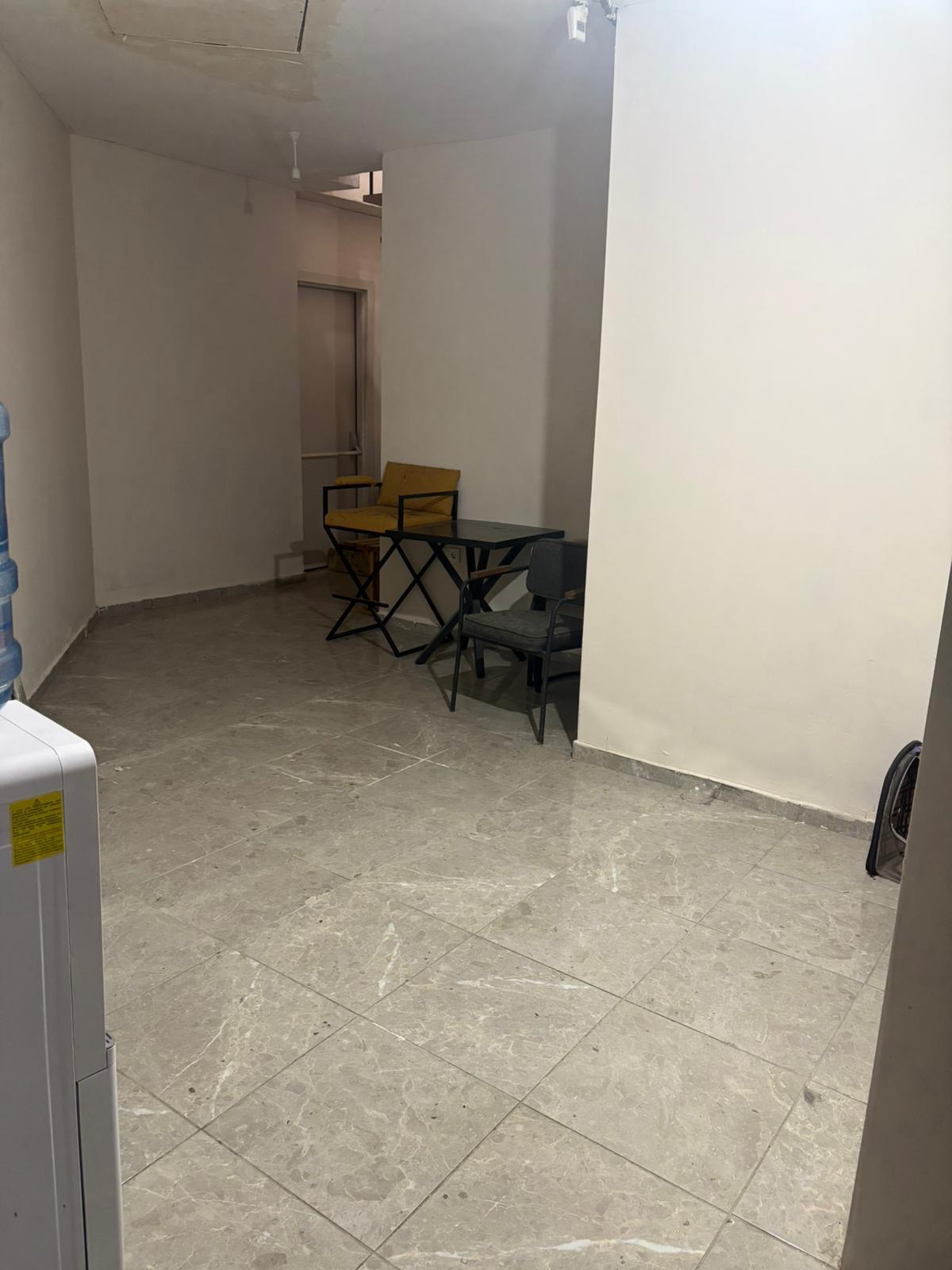 Görünürlüğü ve Prestiji Lokasyonda Yüksek Devren Kiralık Dükkan - 5