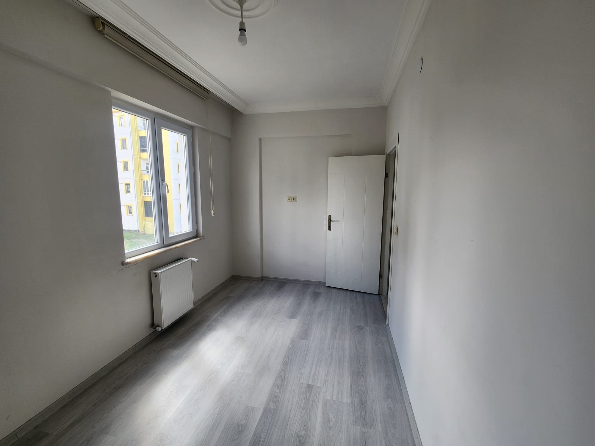 YAŞAR GYO | TAVLUSUN MAHALLESİ'NDE 3+1 KİRALIK DAİRE - 3