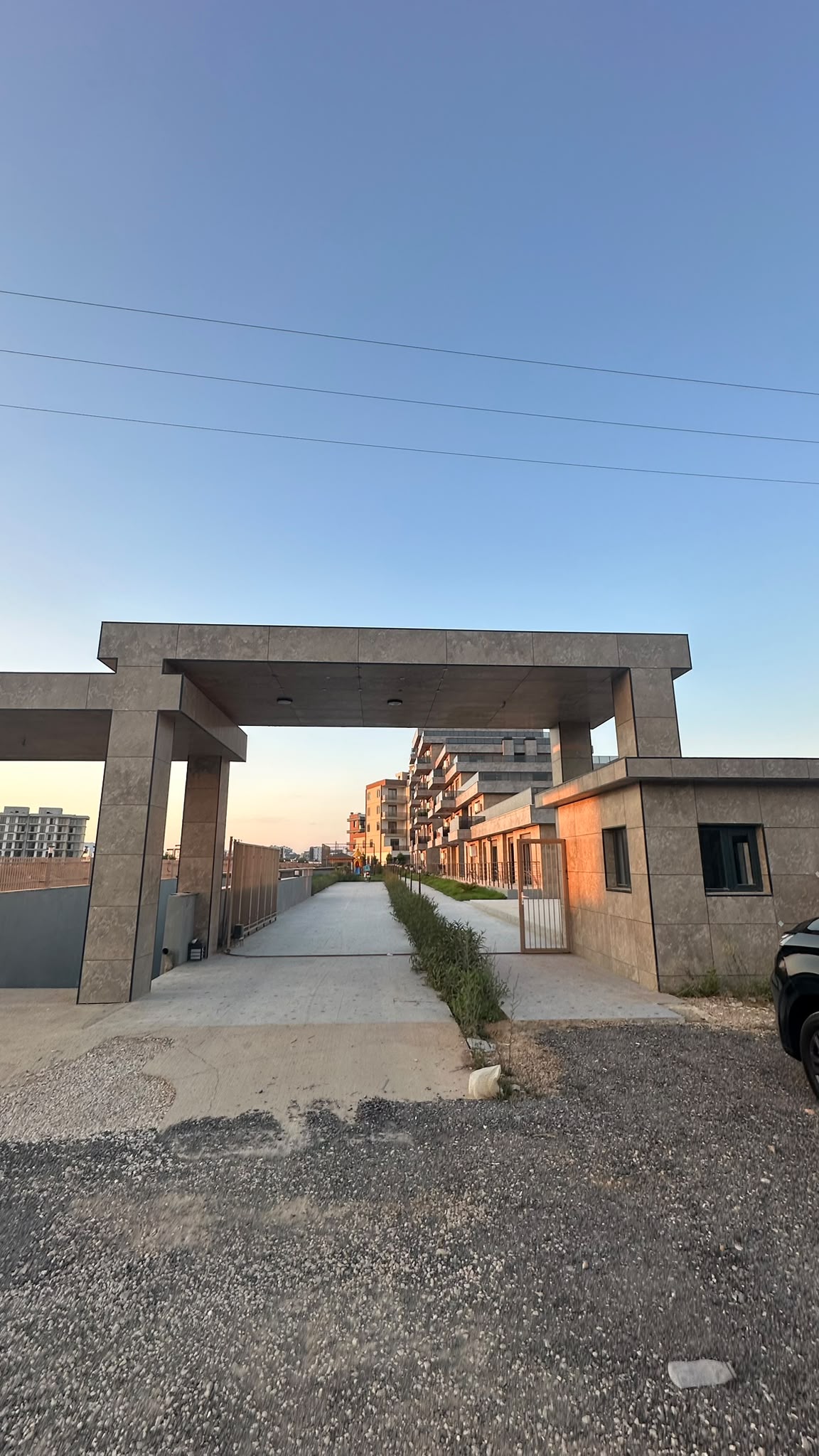 YAŞAR GYO/ ANTALYA ALTINTAŞ 1+1 EŞYALI TERALI SATILIK DAİRE - 2