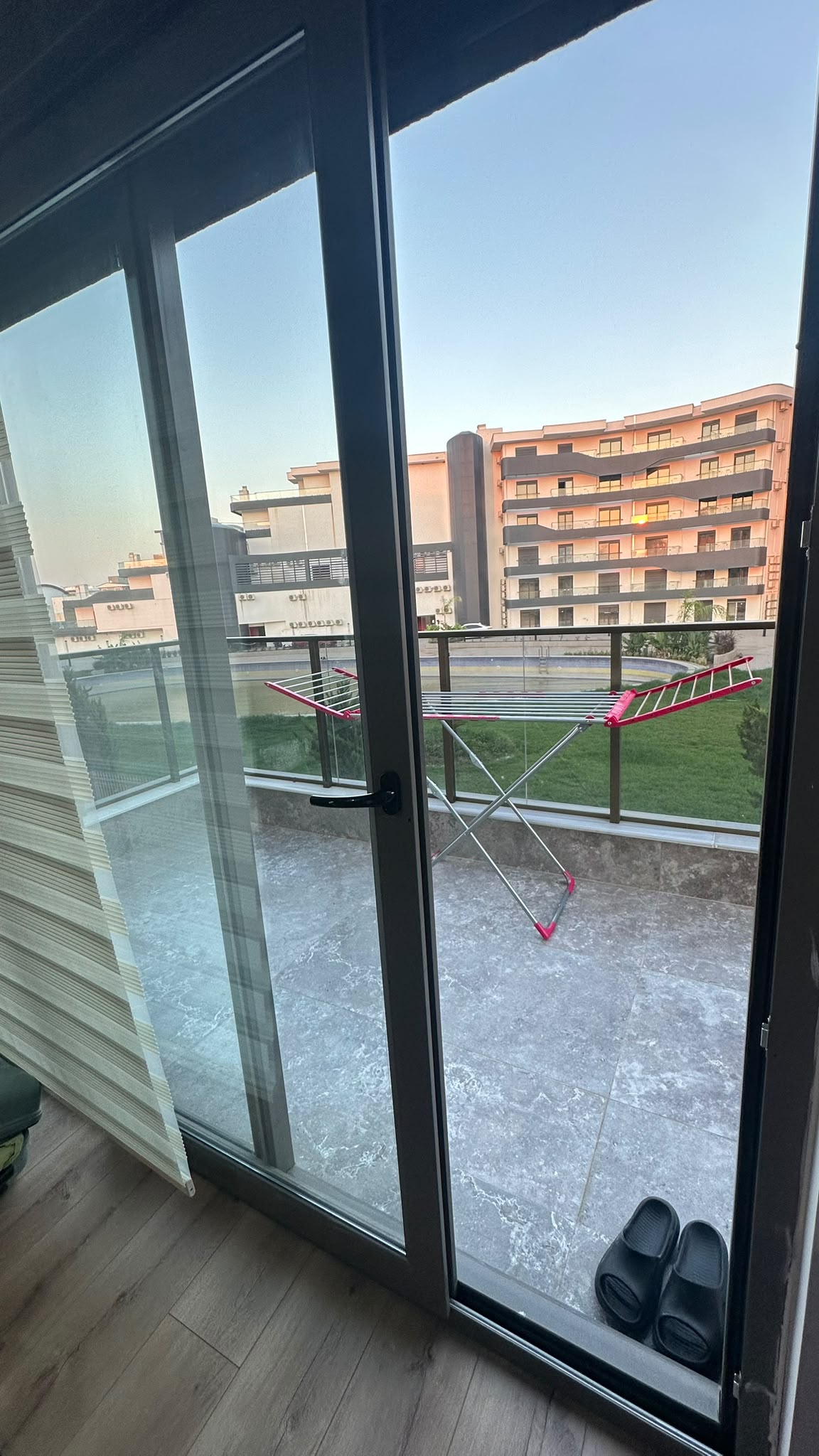 YAŞAR GYO/ ANTALYA ALTINTAŞ 1+1 EŞYALI TERALI SATILIK DAİRE - 5