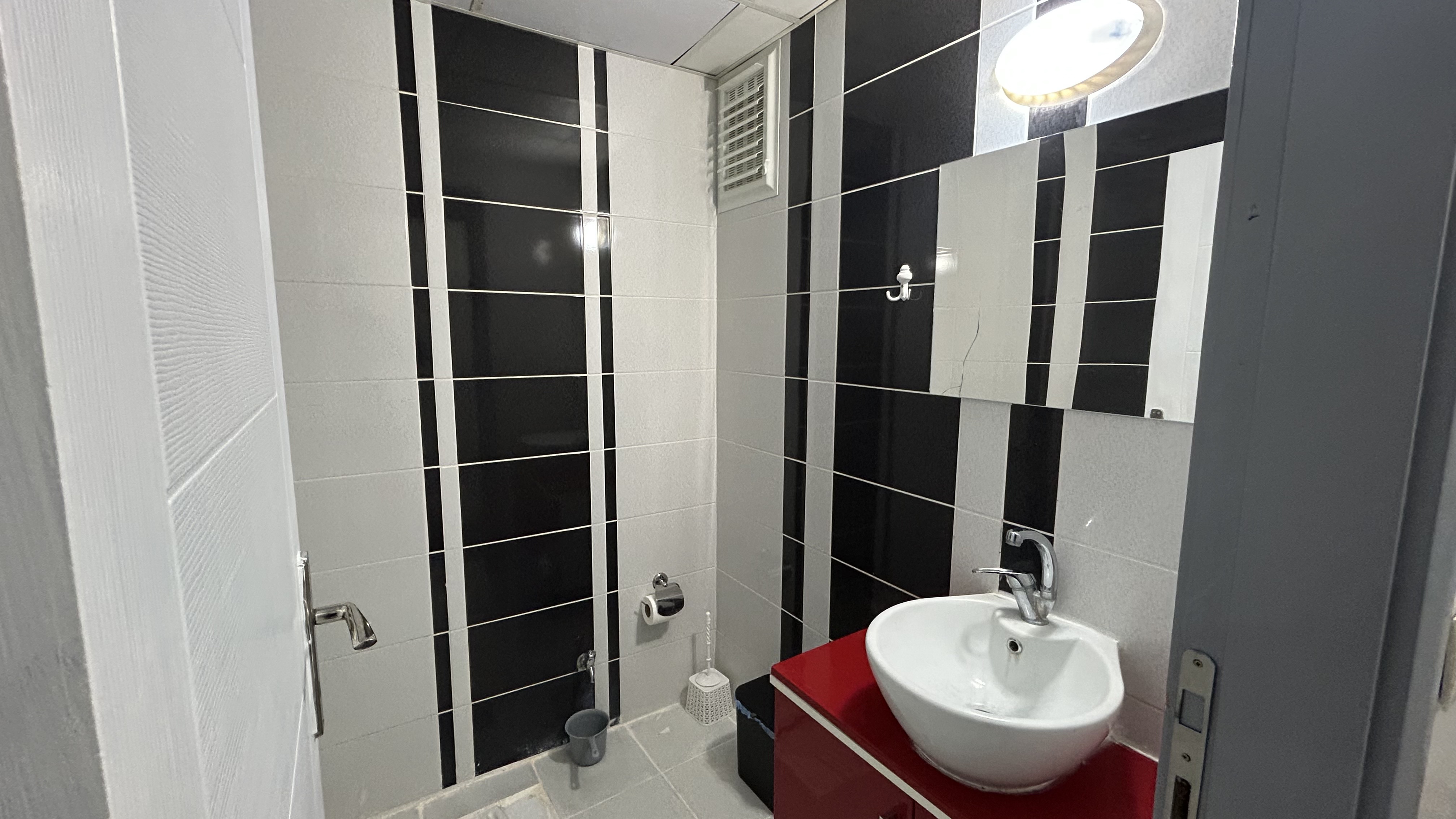 TALAS MEVLANA MAH. MERKEZİ KONUMLU SATILIK 3+1 DAİRE ! - 5